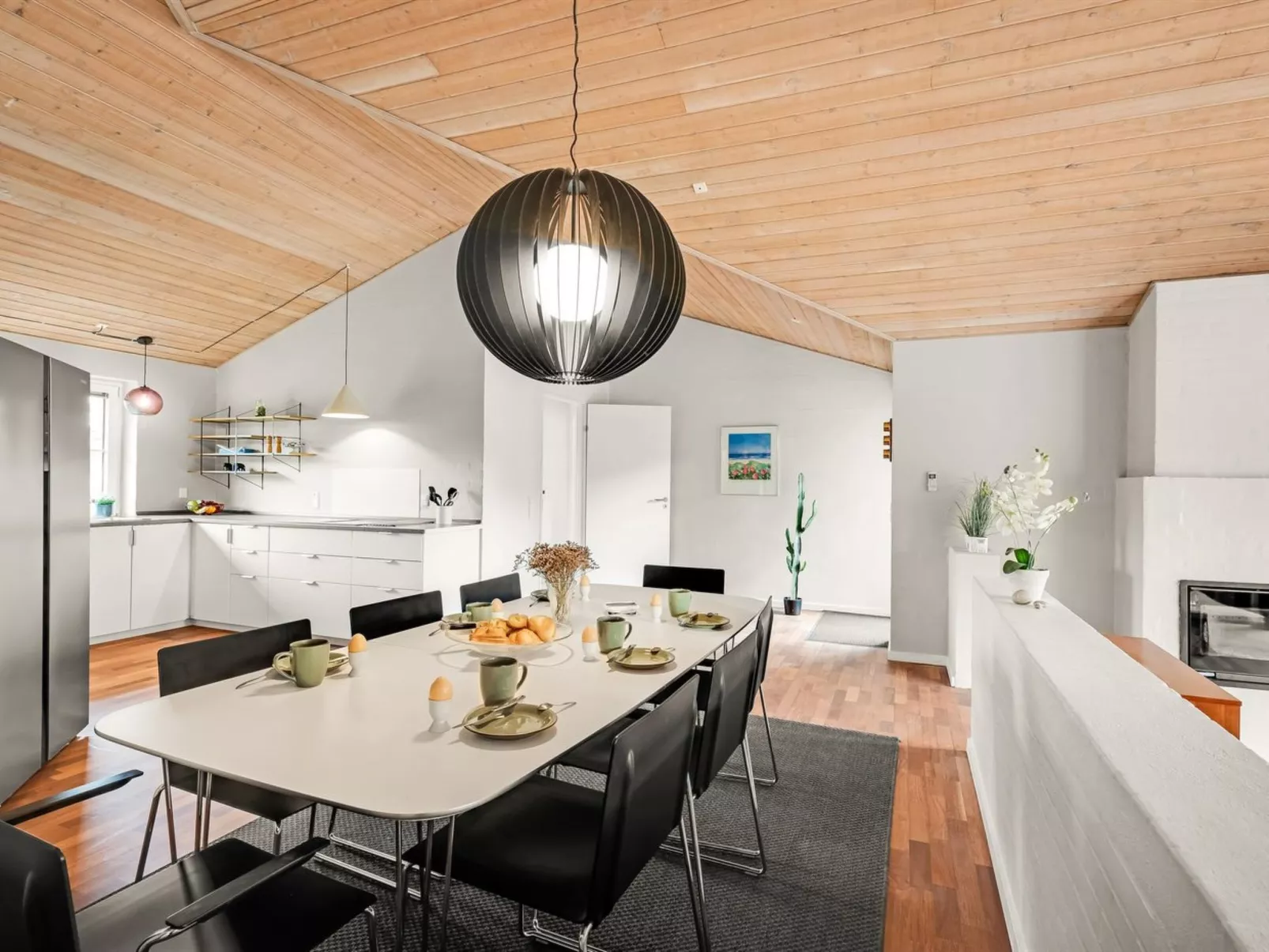 "Ingmund" - 2km from the sea-Binnen