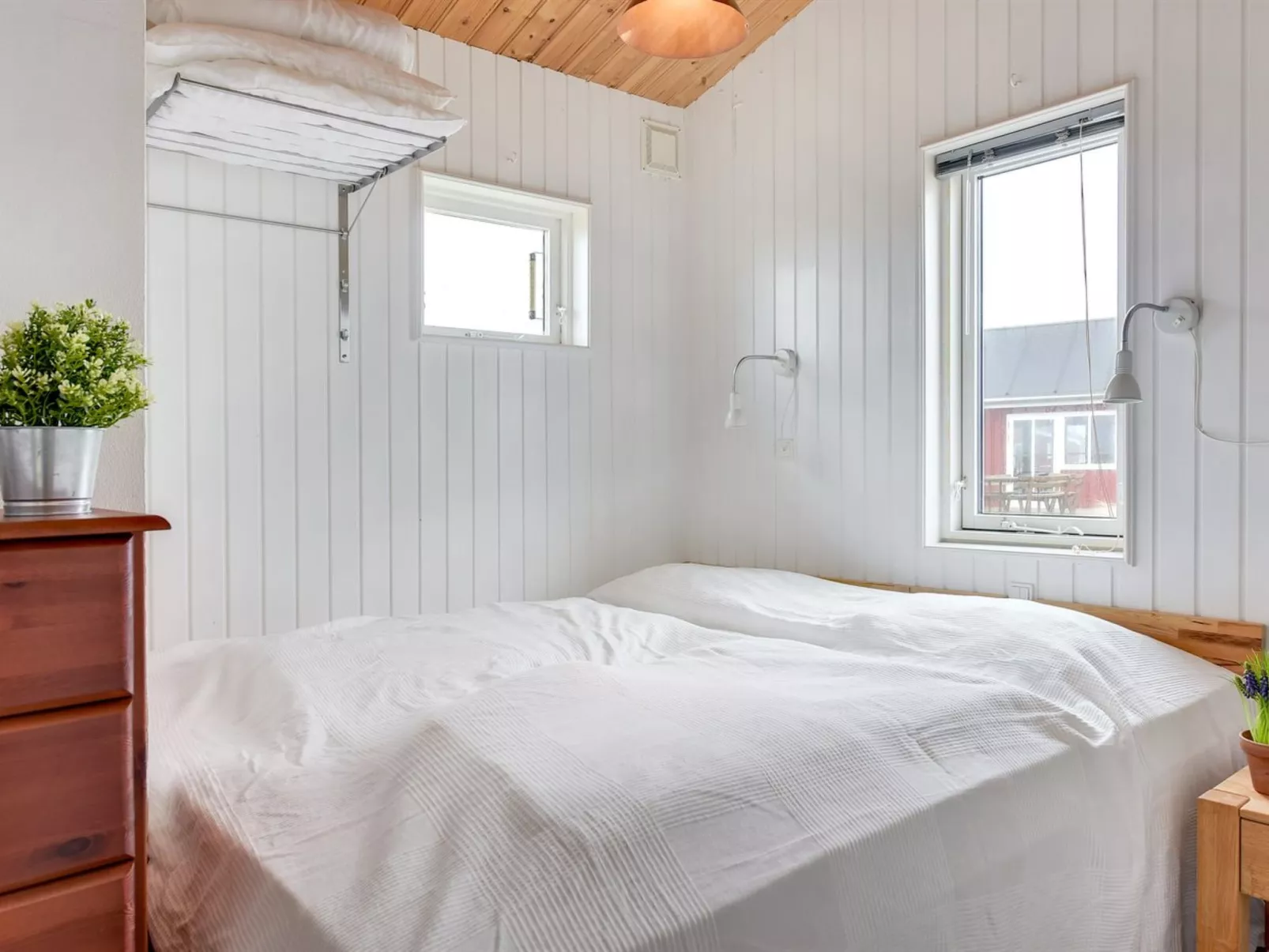 "Sybilla" - 700m from the sea-Binnen