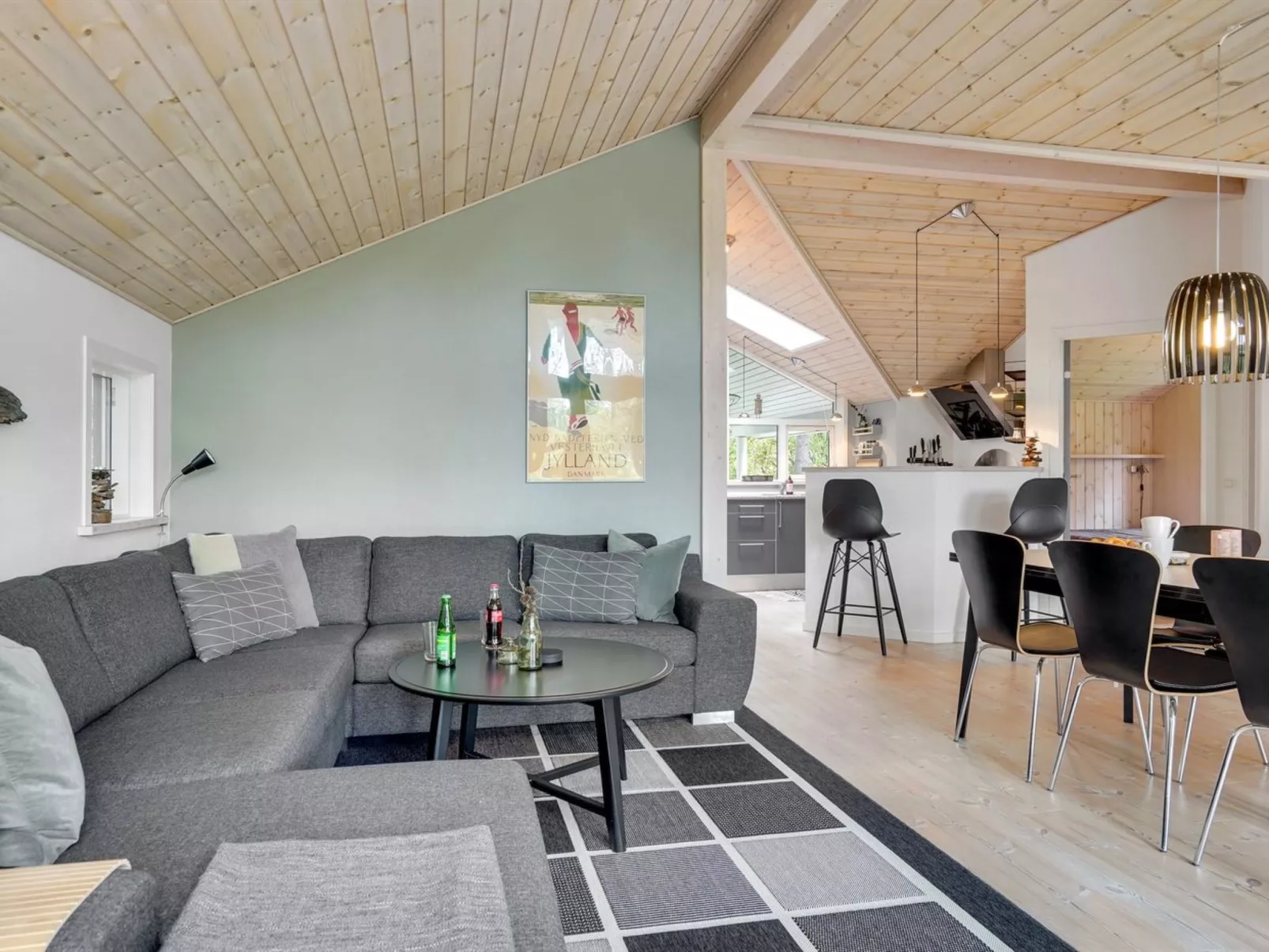 "Grimi" - 4km from the sea-Binnen