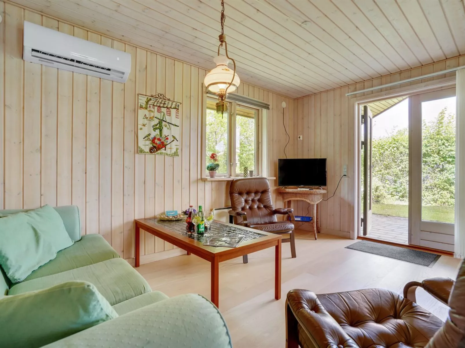 "Rəzvan" - 120m from the sea-Binnen