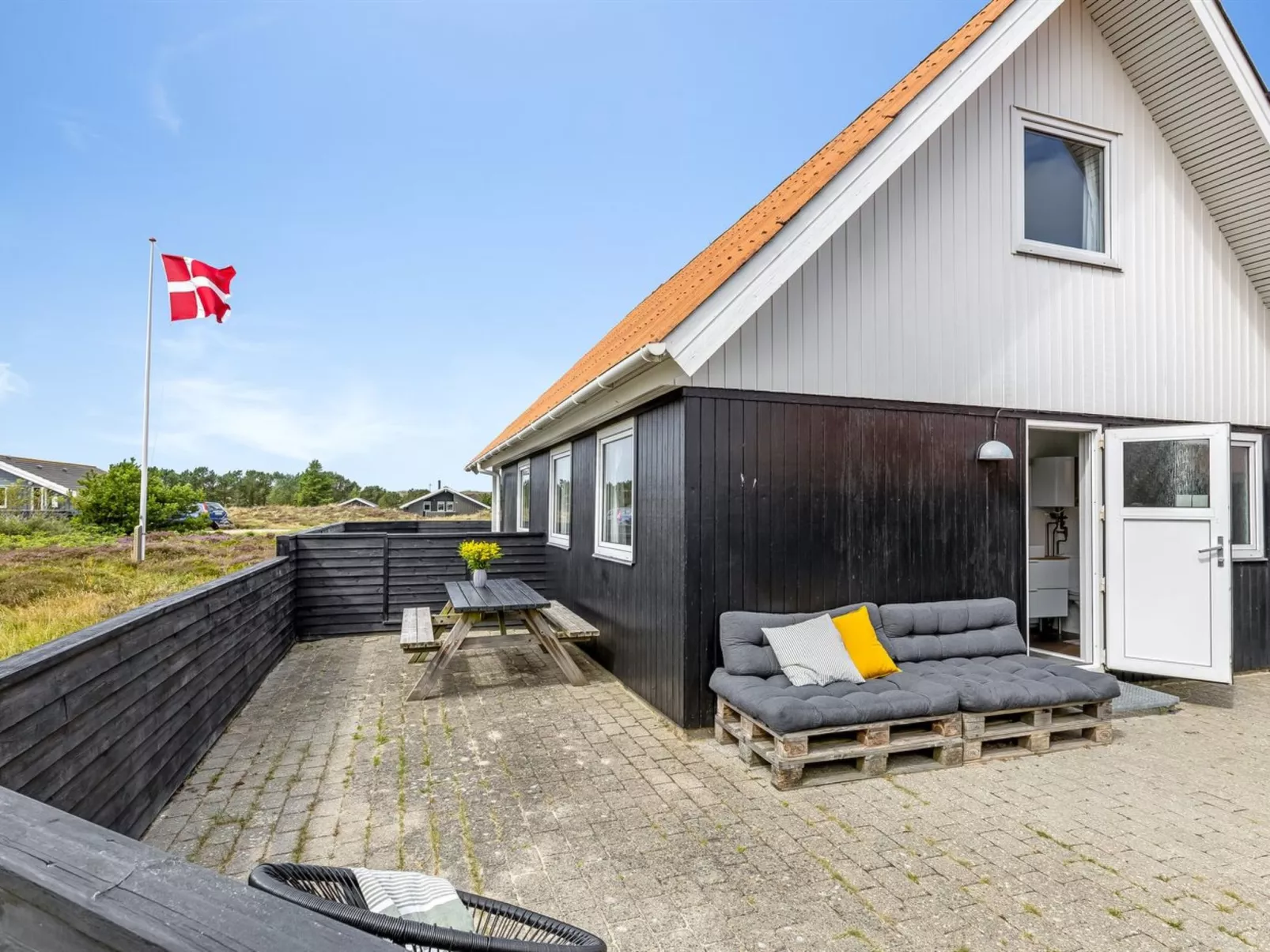 "Teda" - 2km from the sea-Buiten