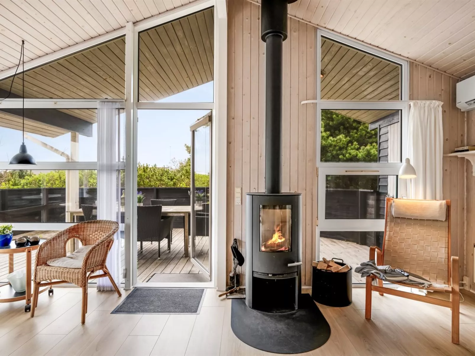 "Andrie" - 800m from the sea-Binnen