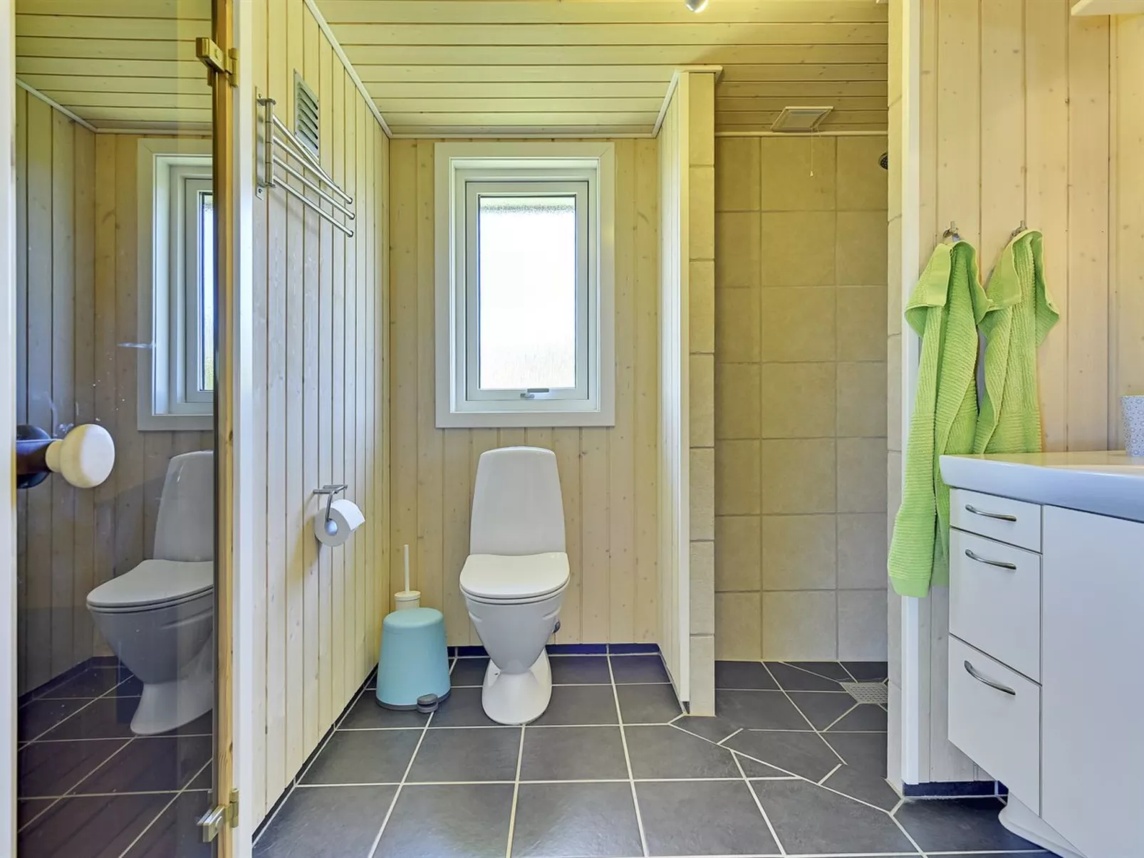 "Kierstine" - 100m from the sea-Binnen