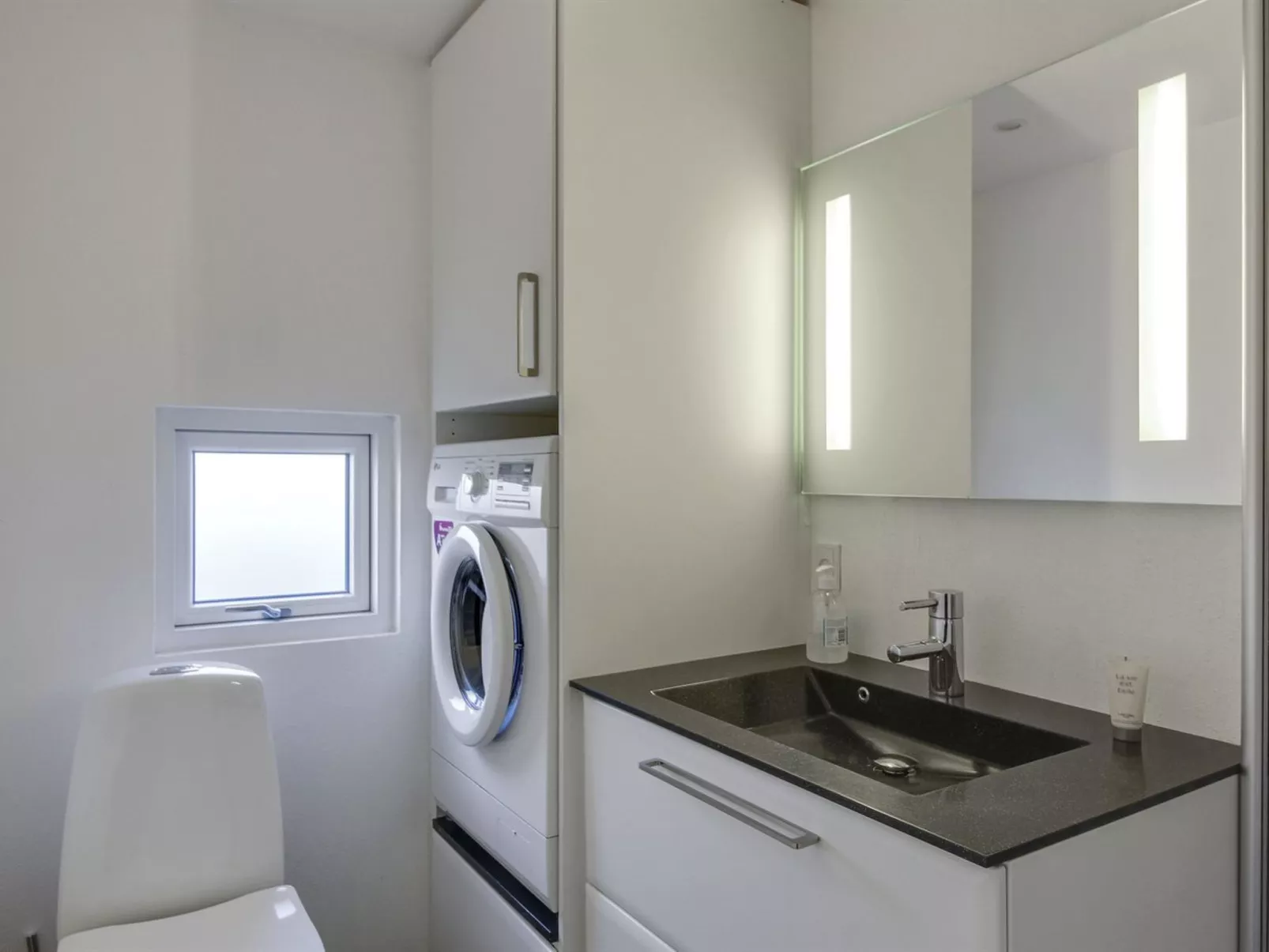 "Grit" - 650m from the sea-Binnen