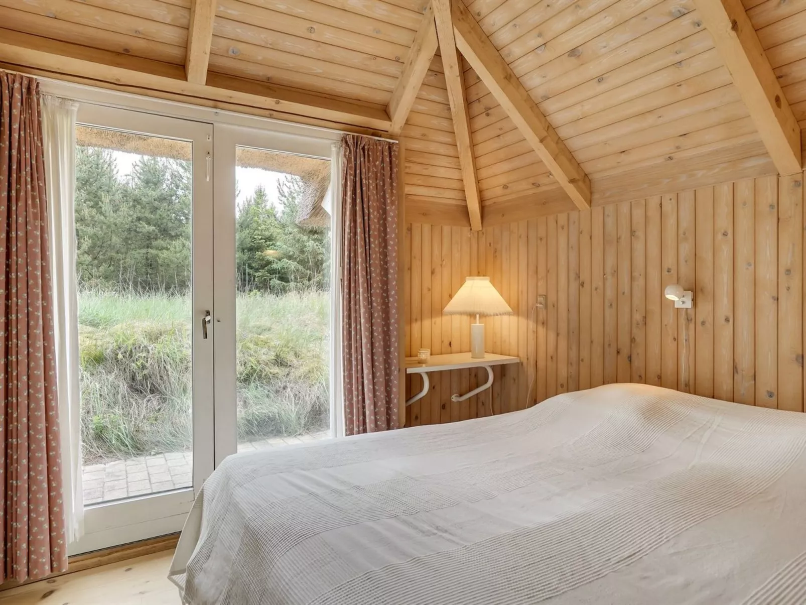 "Gunnie" - 1.1km from the sea-Binnen