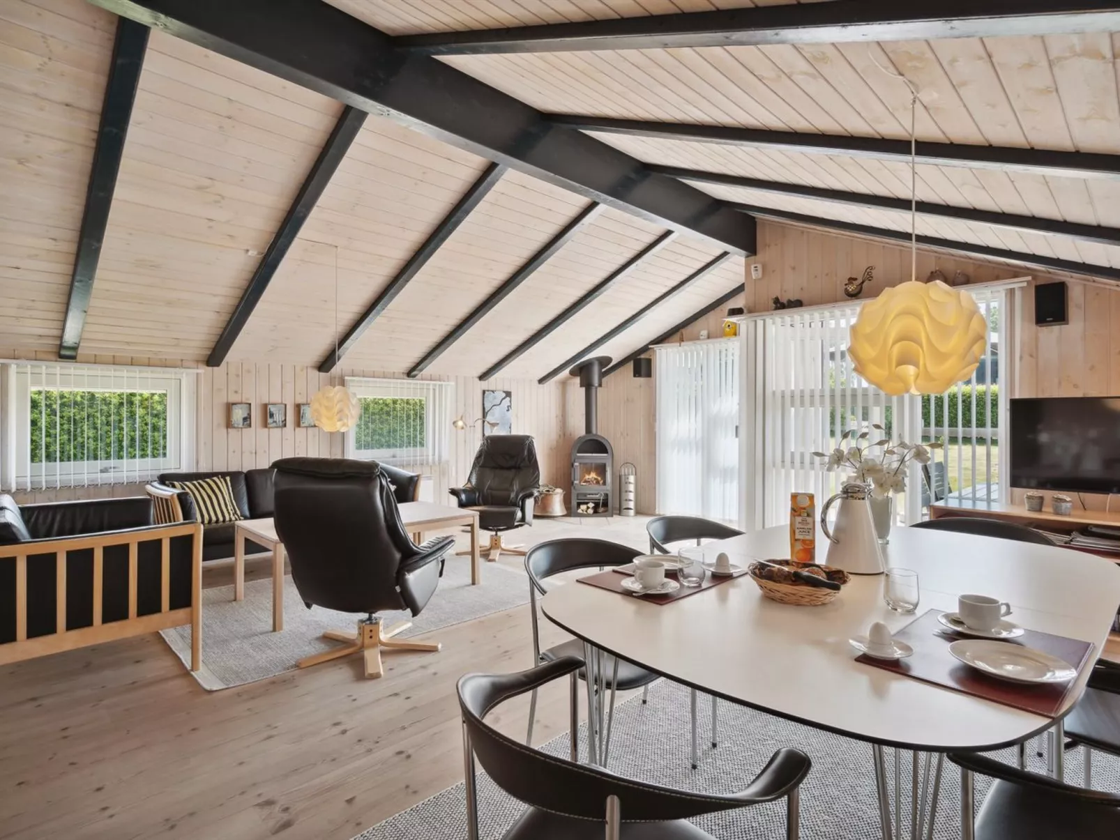 "Inge" - 300m from the sea-Binnen