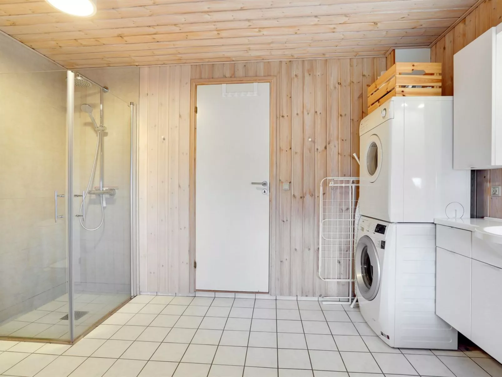 "Ananda" - 245m from the sea-Binnen