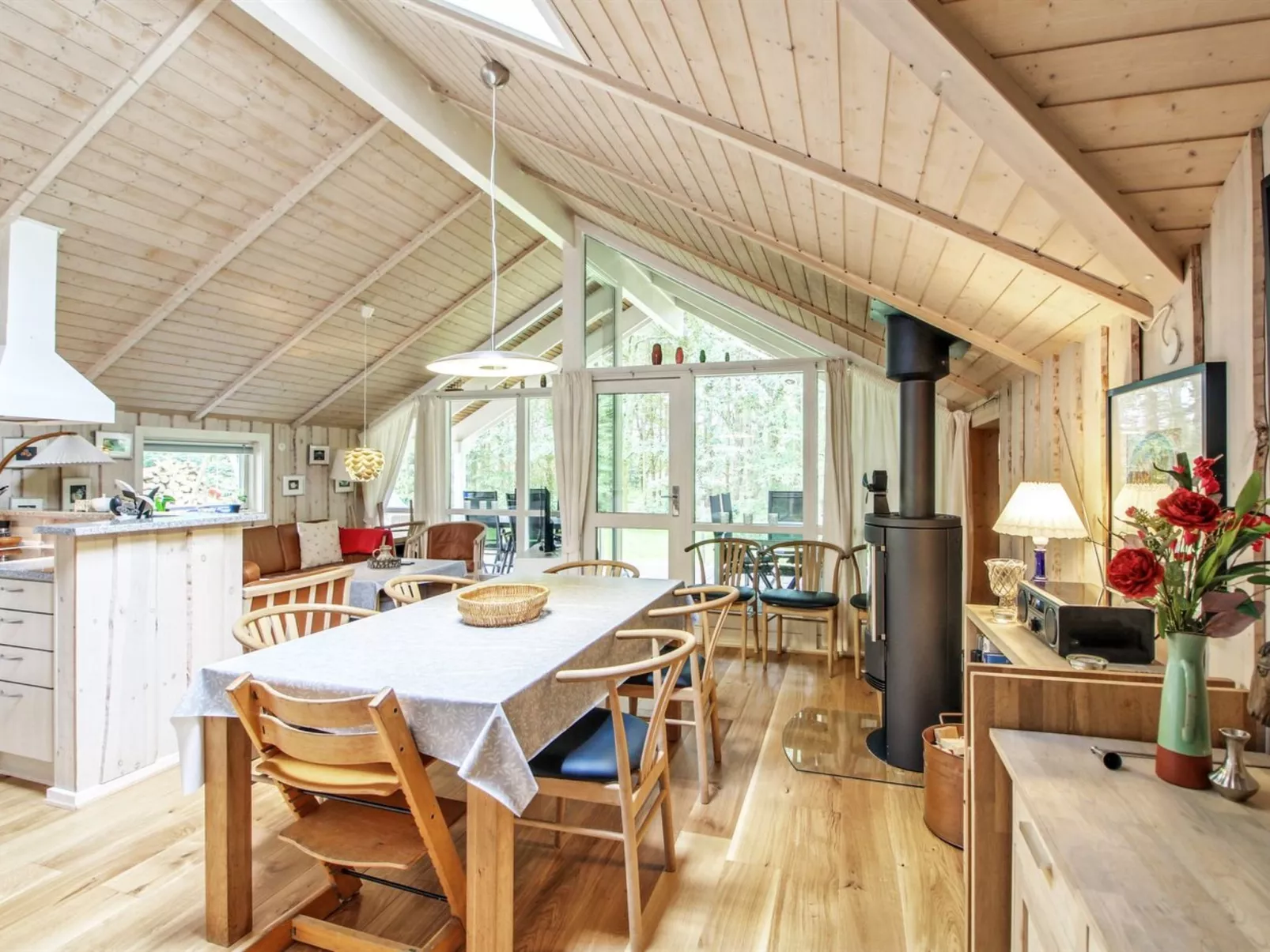 "Ellica" - 50km from the sea-Binnen