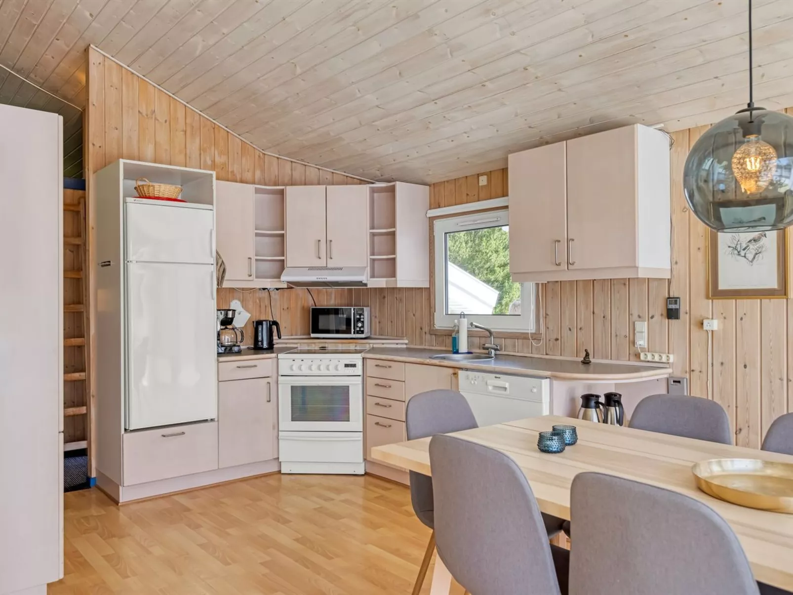 "Imka" - 900m from the sea-Binnen