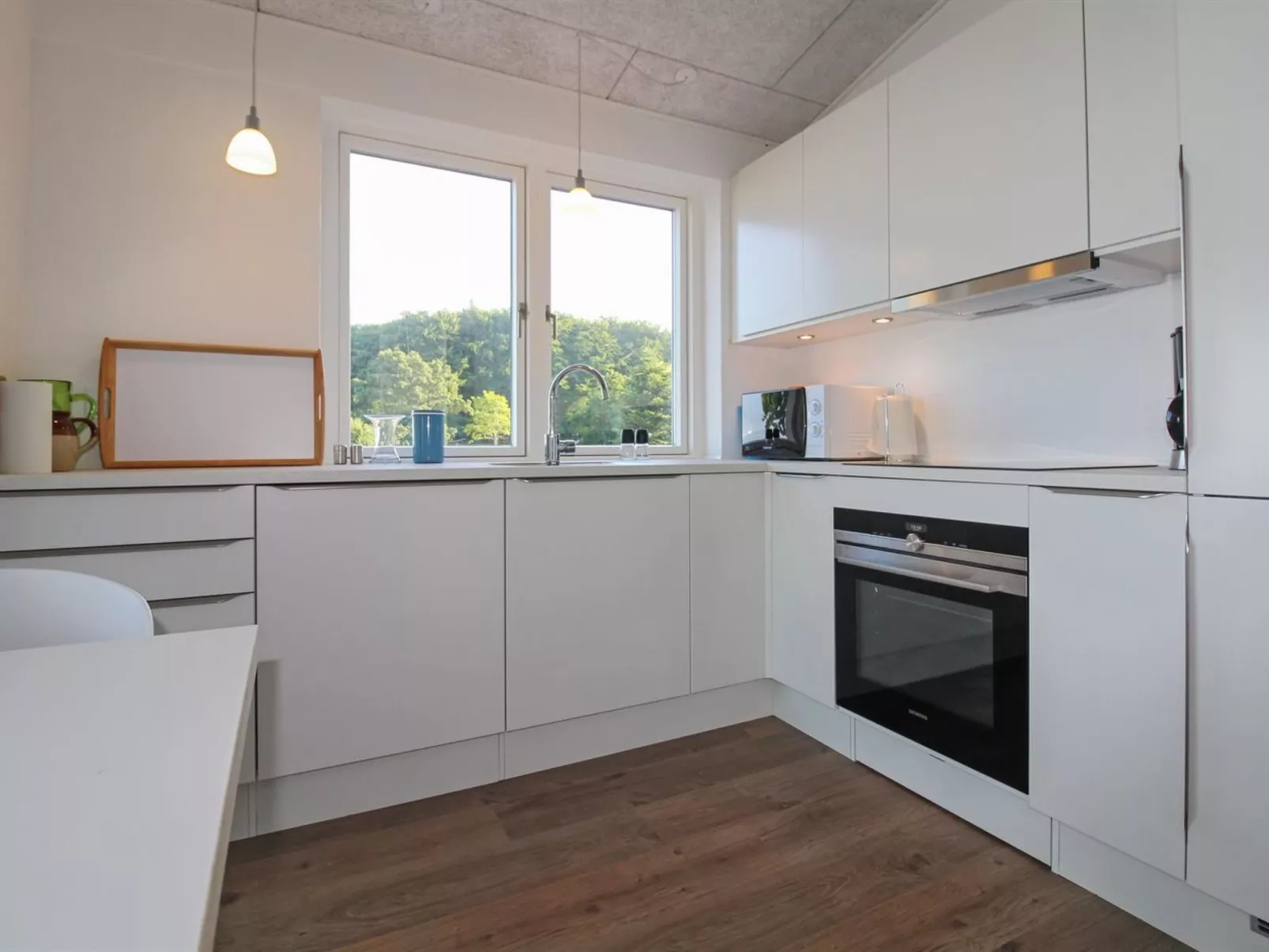 "Sasser" - 10m from the sea-Binnen