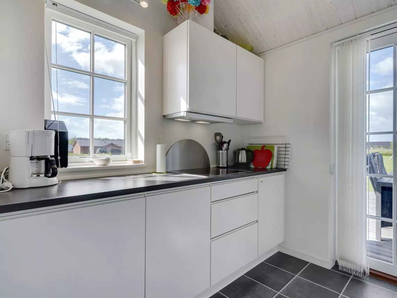 "Hathulf" - 700m from the sea-Binnen