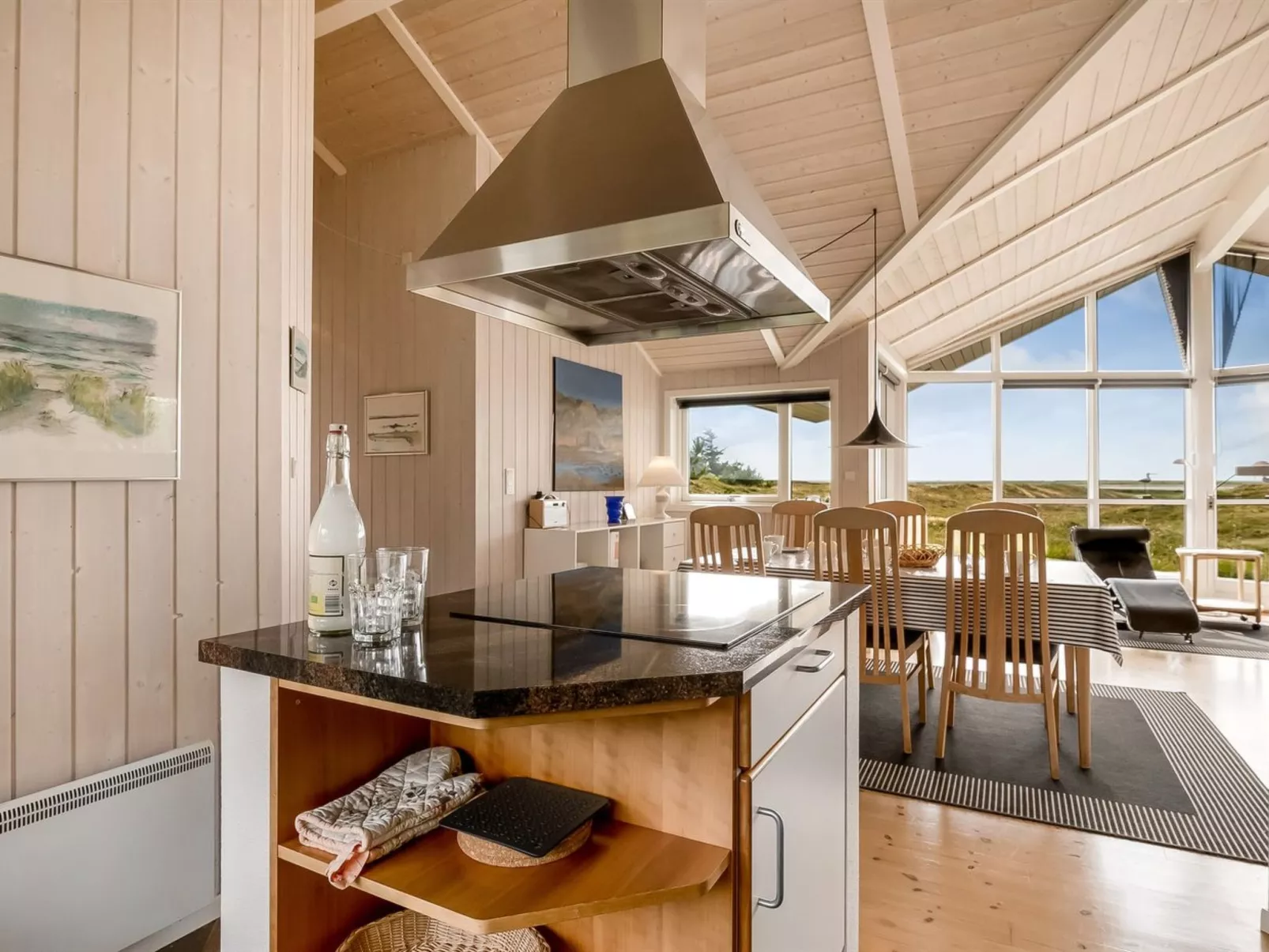 "Leona" - 250m to the fjord-Binnen