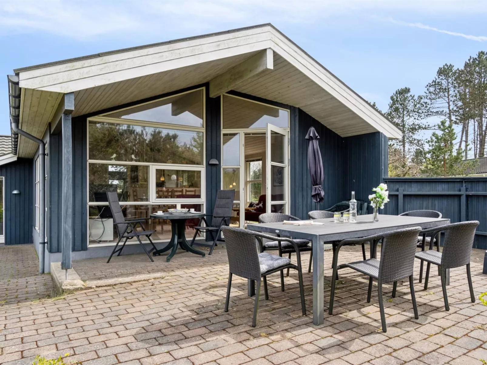 "Farah" - 275m from the sea-Buiten