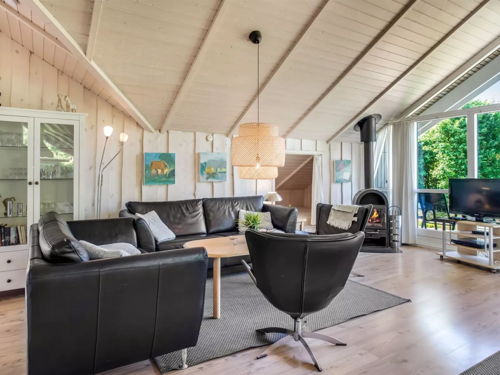 "Isving" - 1.1km to the fjord-Binnen