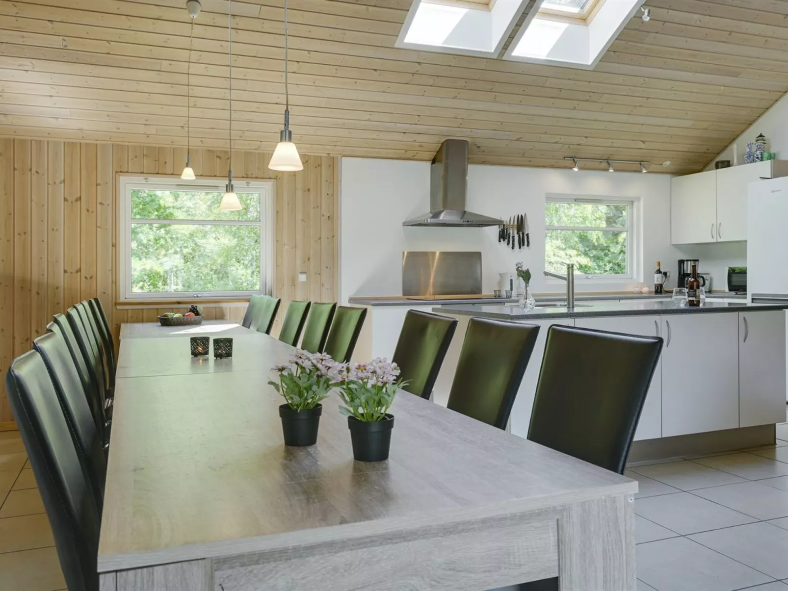 "Lottje" - 300m from the sea-Binnen