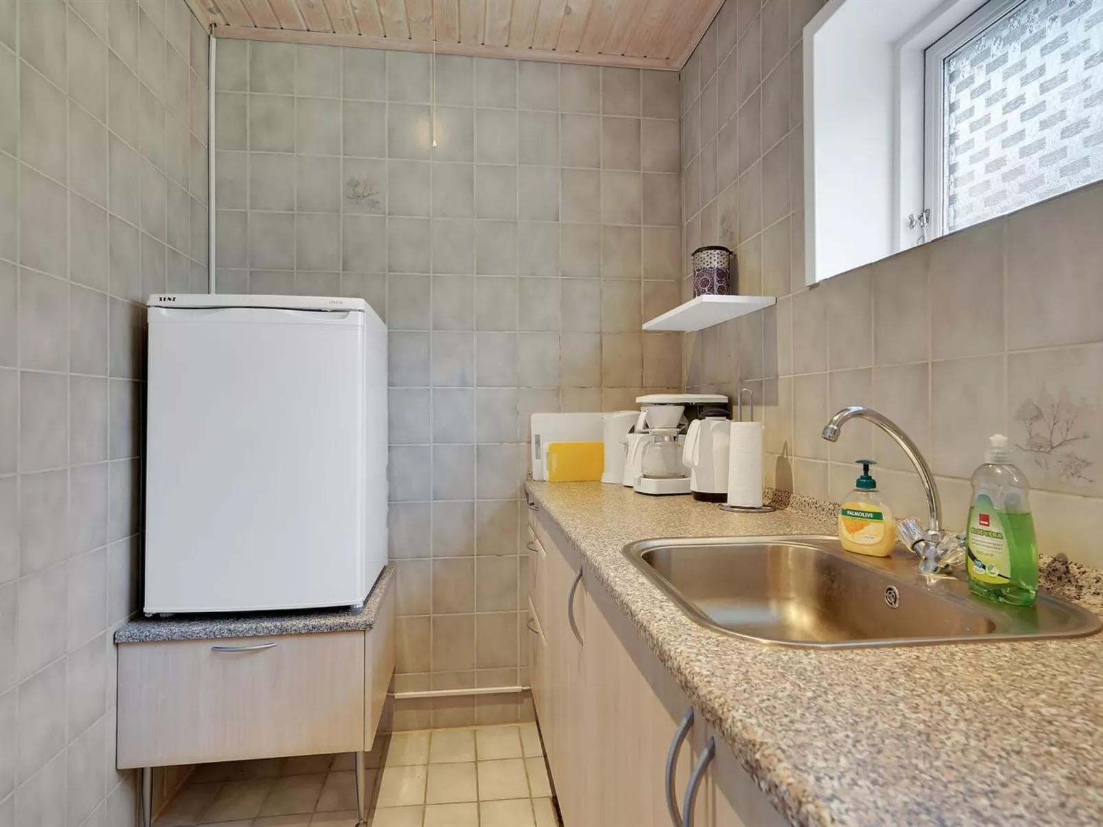 "Iida" - 20km from the sea-Binnen