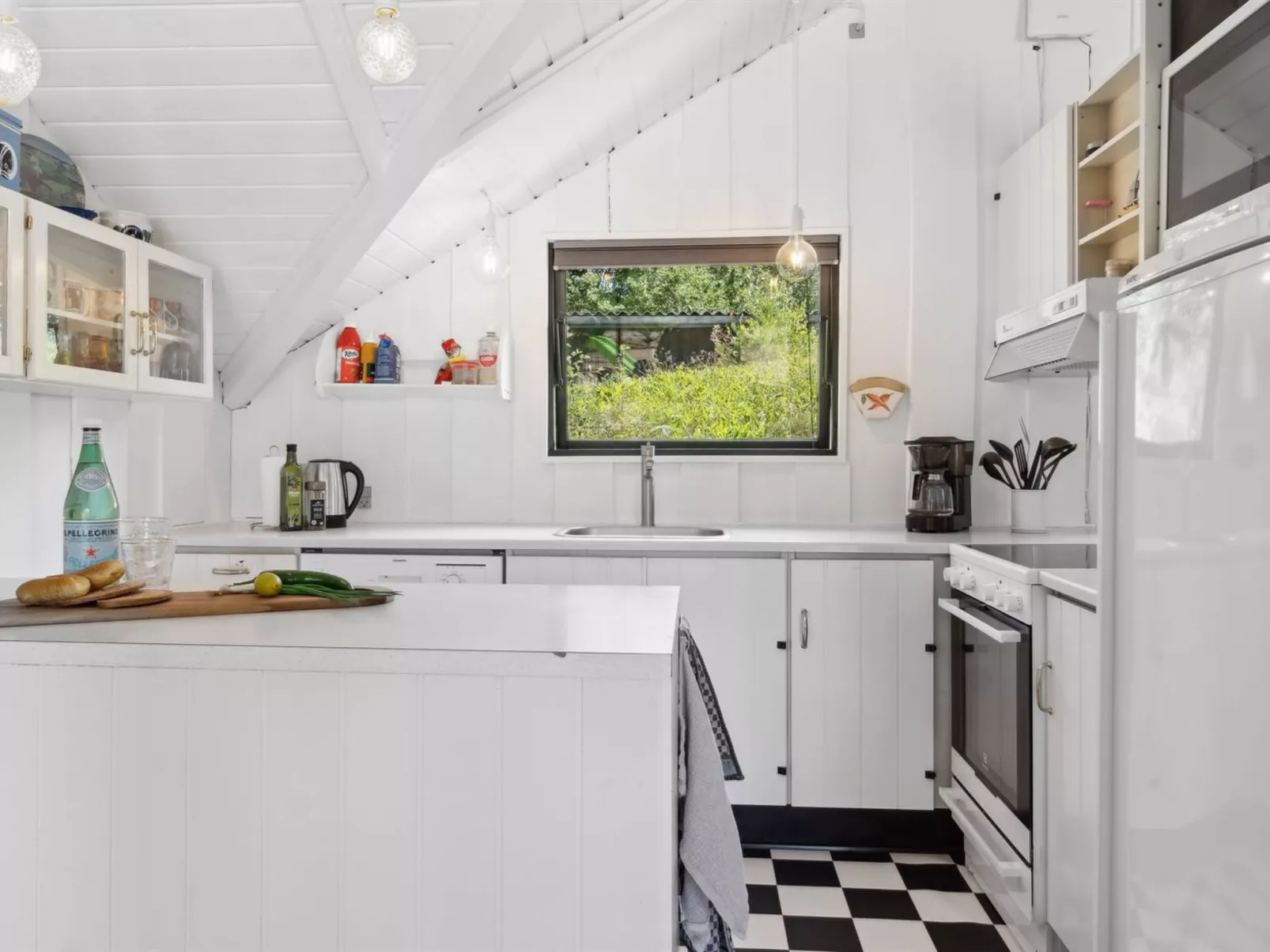 "Jahn" - 1.8km from the sea-Binnen