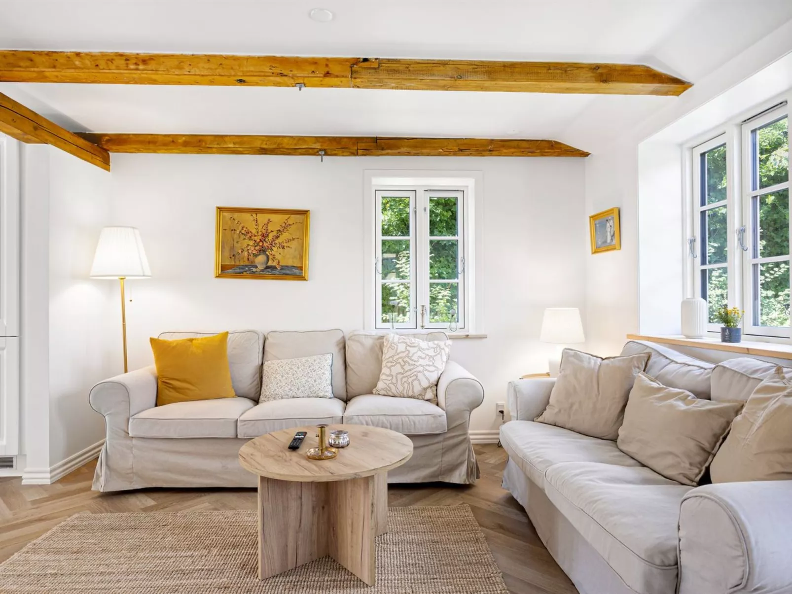 "Karmen" - 100m from the sea-Binnen