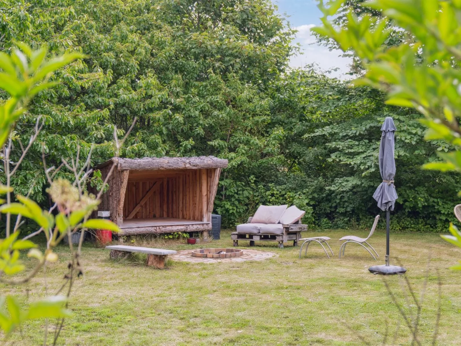 "Hansen" - 5.2km from the sea-Buiten