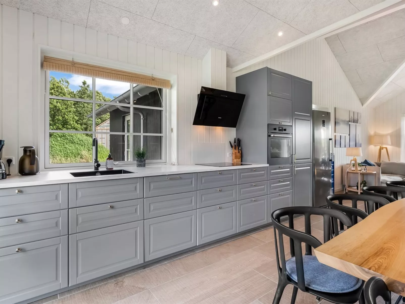 "Bryngeir" - 750m from the sea-Binnen