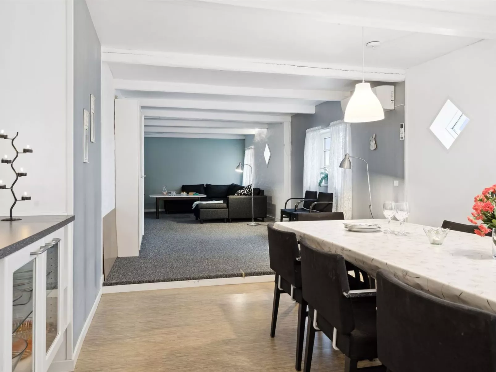 "Eliane" - 1.8km from the sea-Binnen