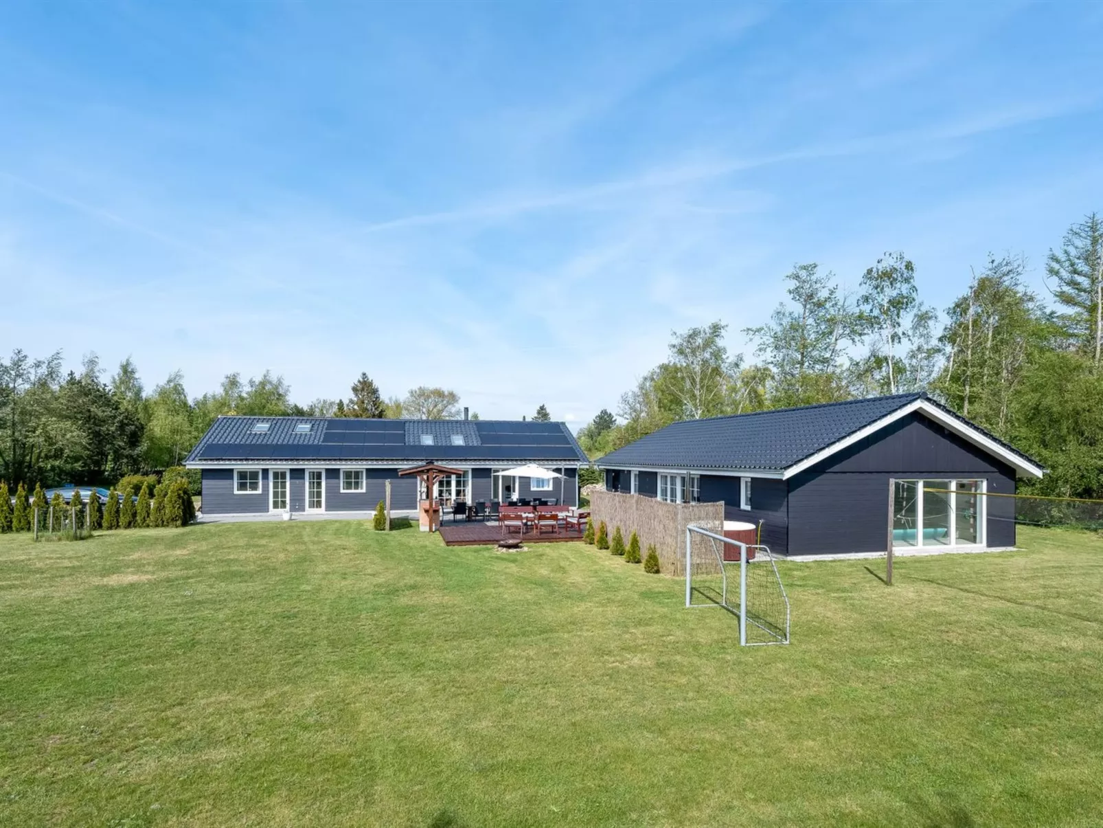 "Ronia" - 900m from the sea-Buiten