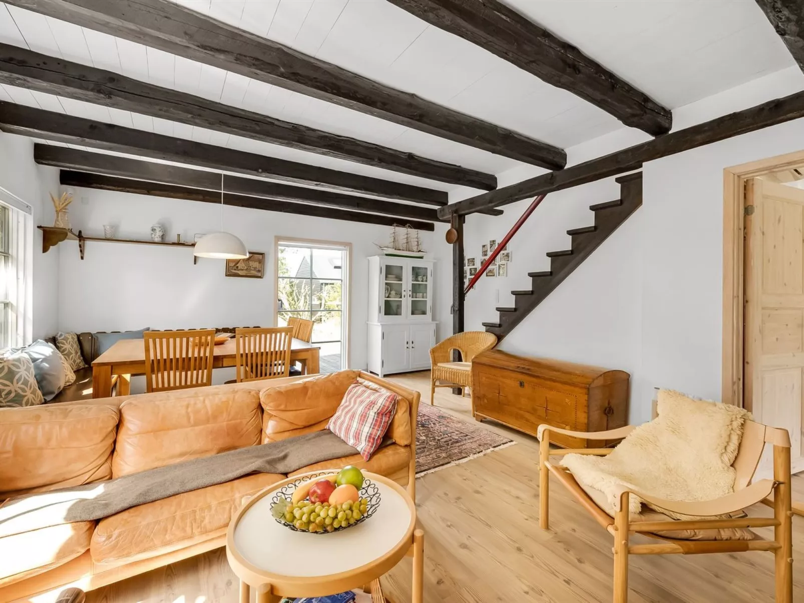 "Enya" - 1.2km from the sea-Binnen