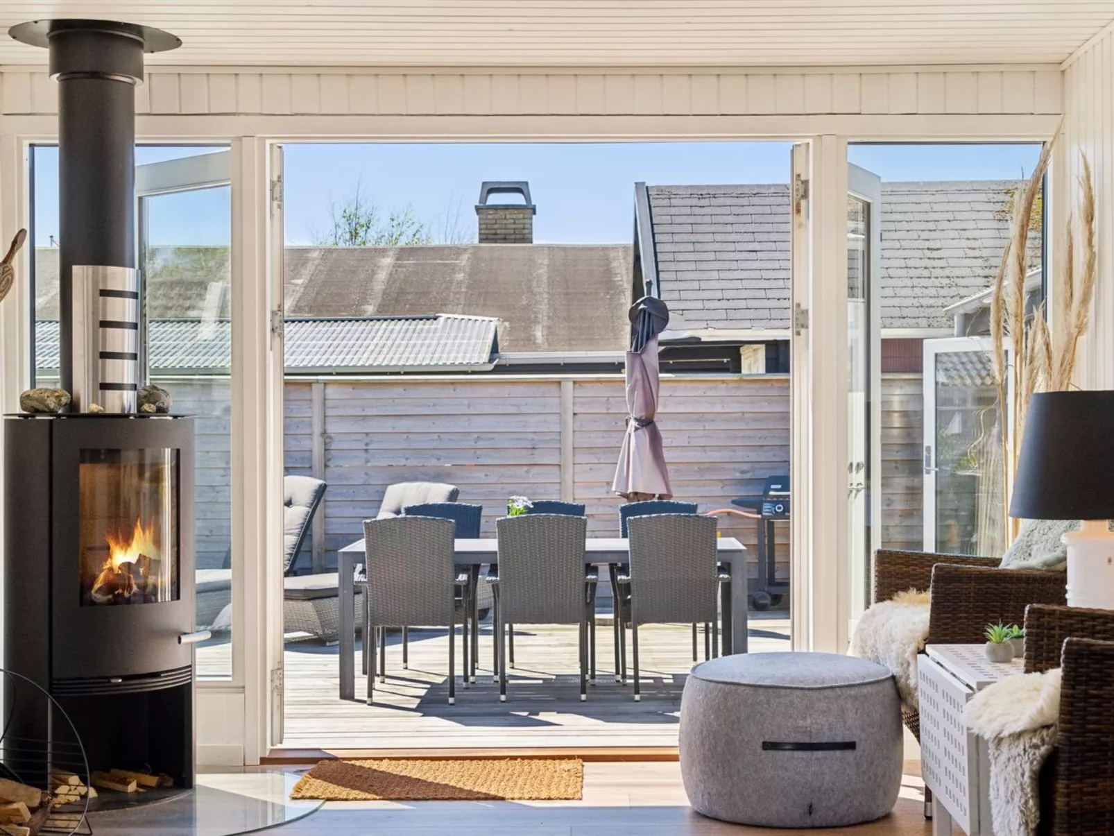 "Elisabeta" - 60m from the sea-Binnen