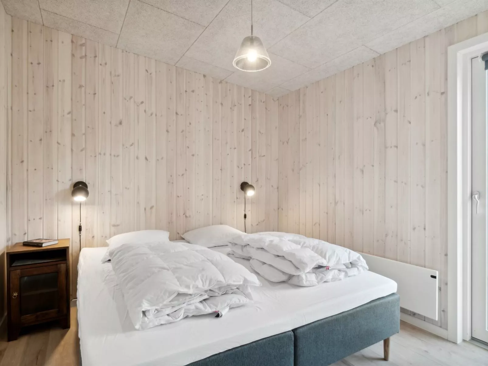 "Filip" - 1.2km from the sea-Binnen