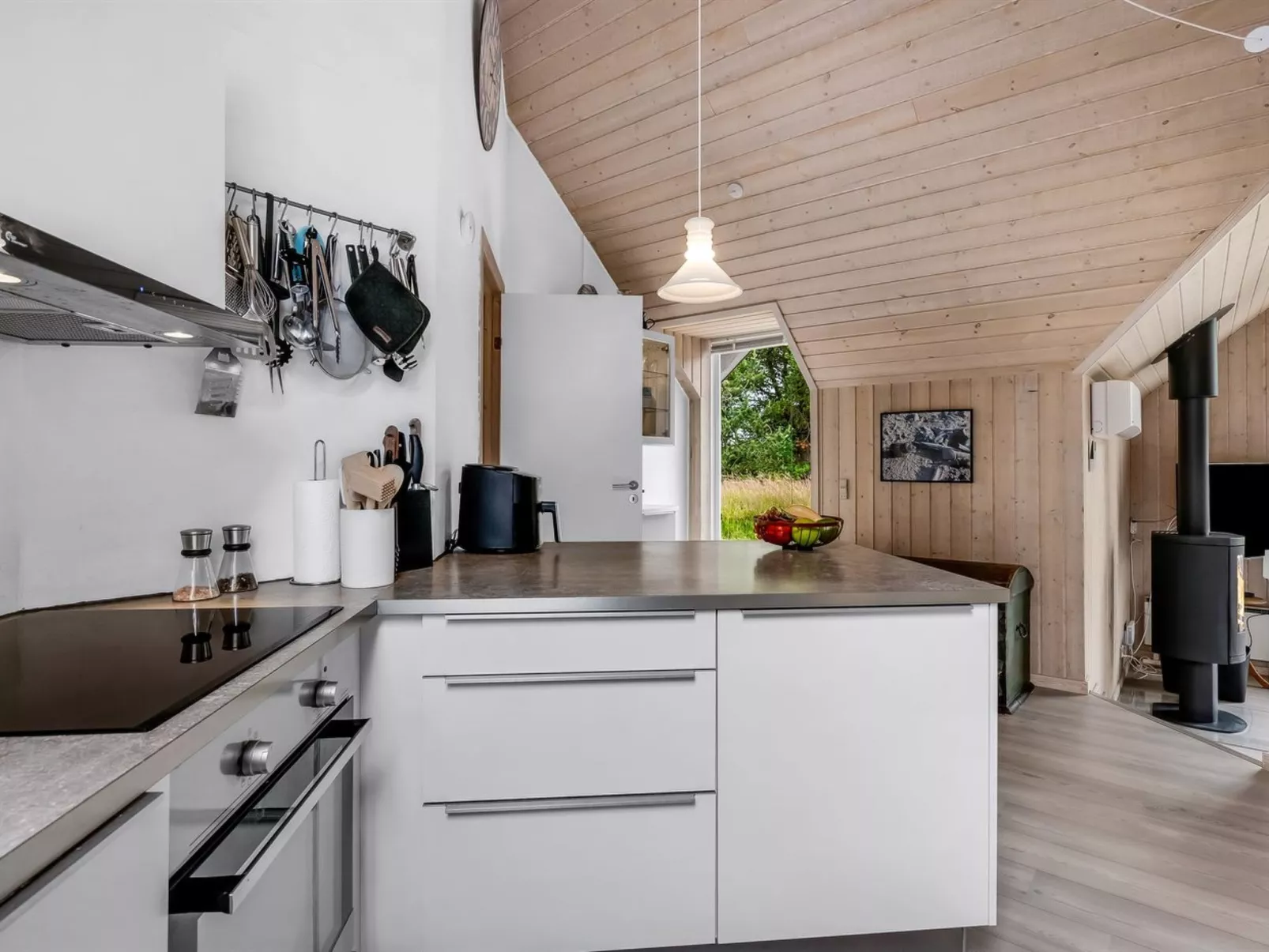 "Annlis" - 4km from the sea-Binnen