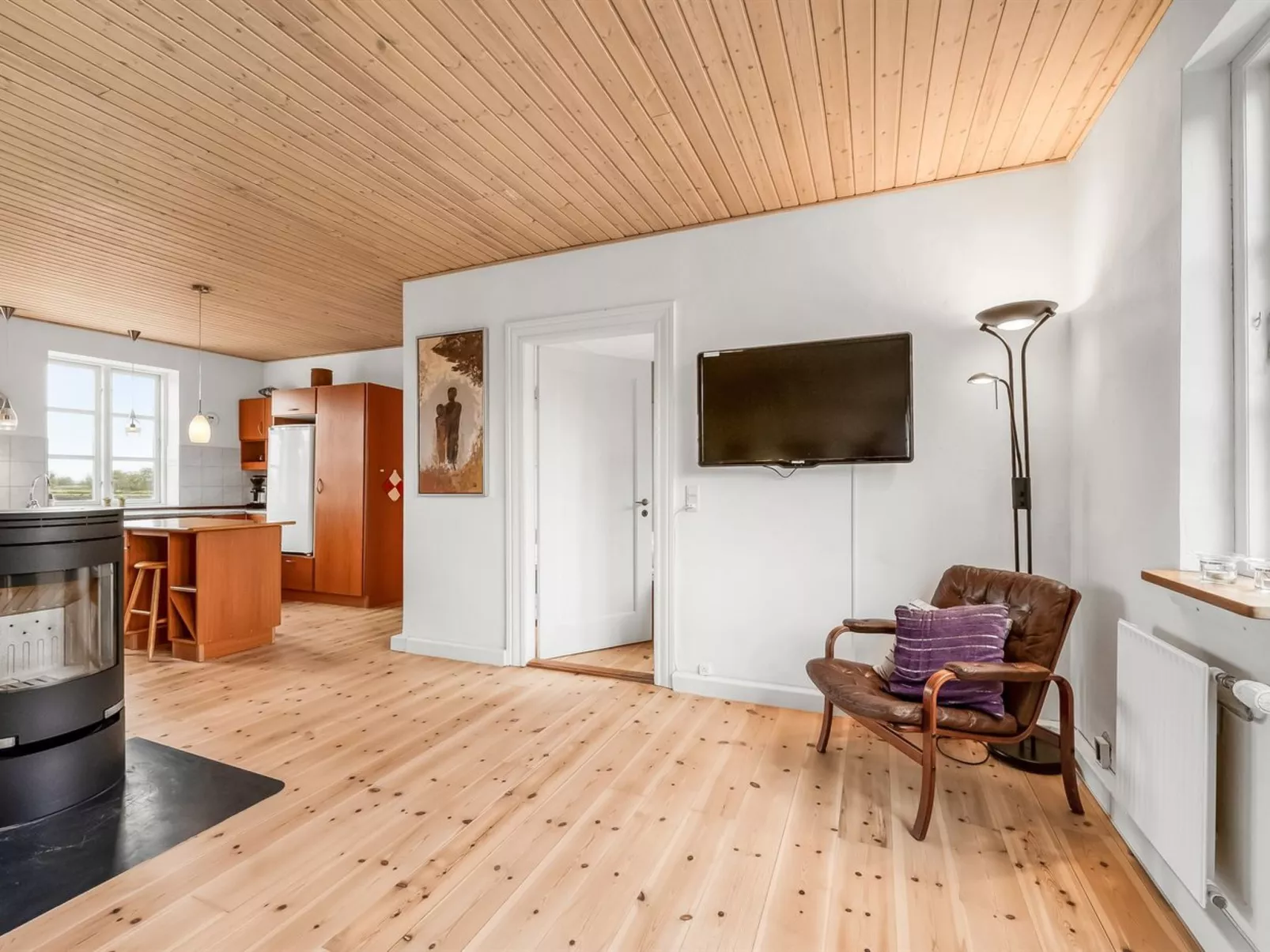 "Soria" - 600m to the fjord-Binnen