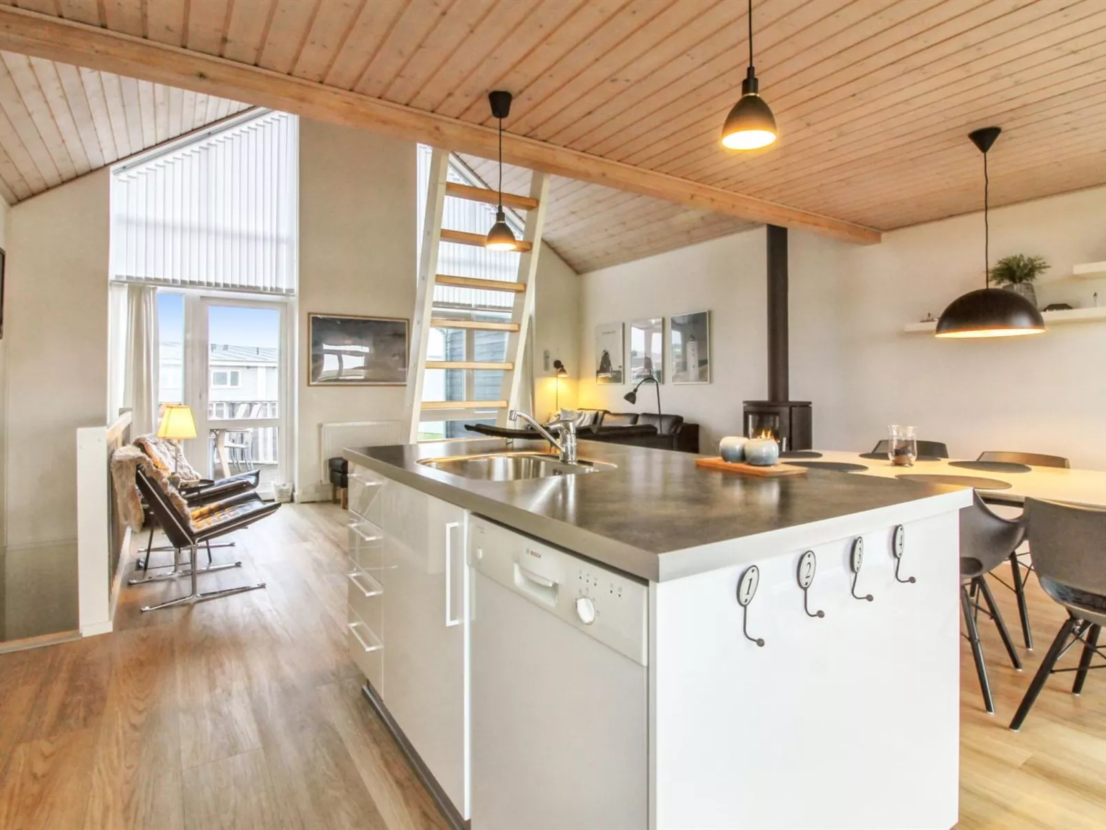 "Thyra" - 700m from the sea-Binnen