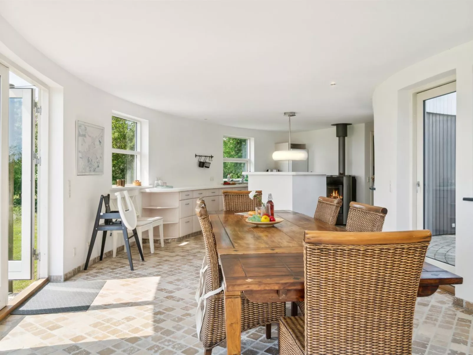 "Vemund" - 100m to the fjord-Binnen