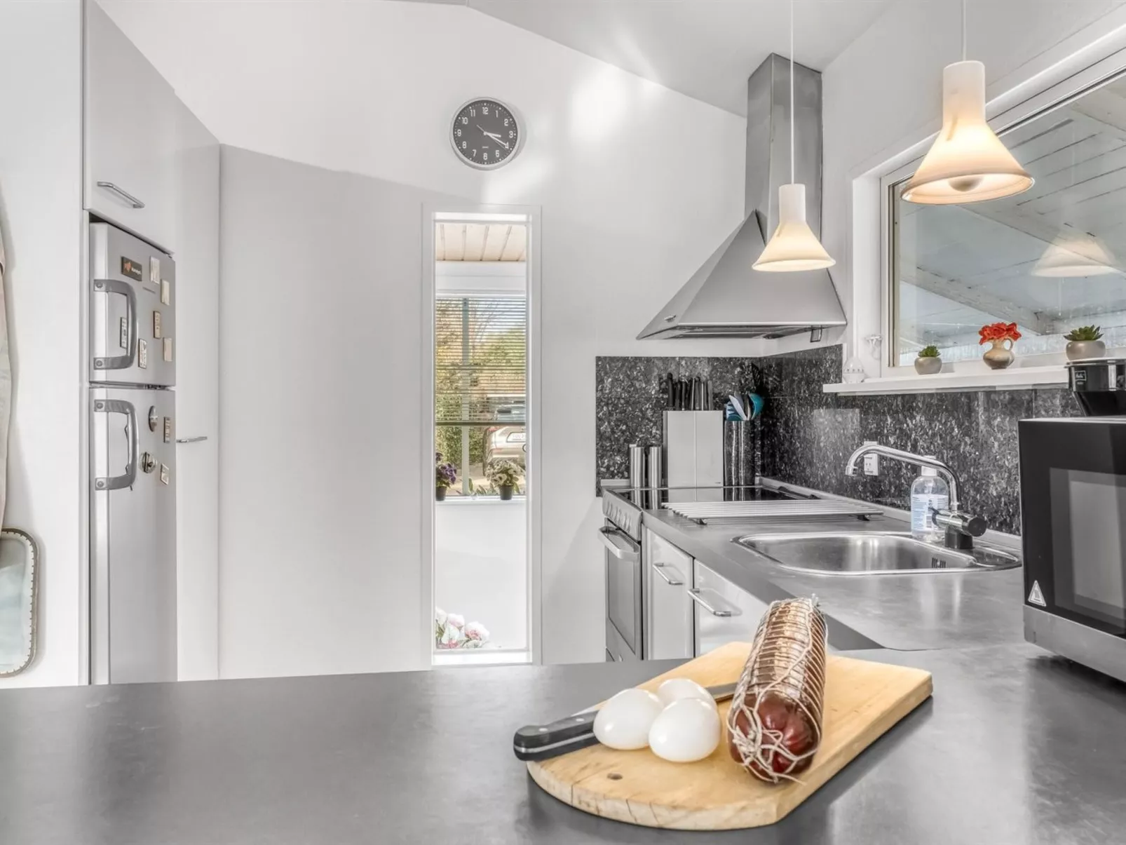 "Eulalia" - 50m from the sea-Binnen