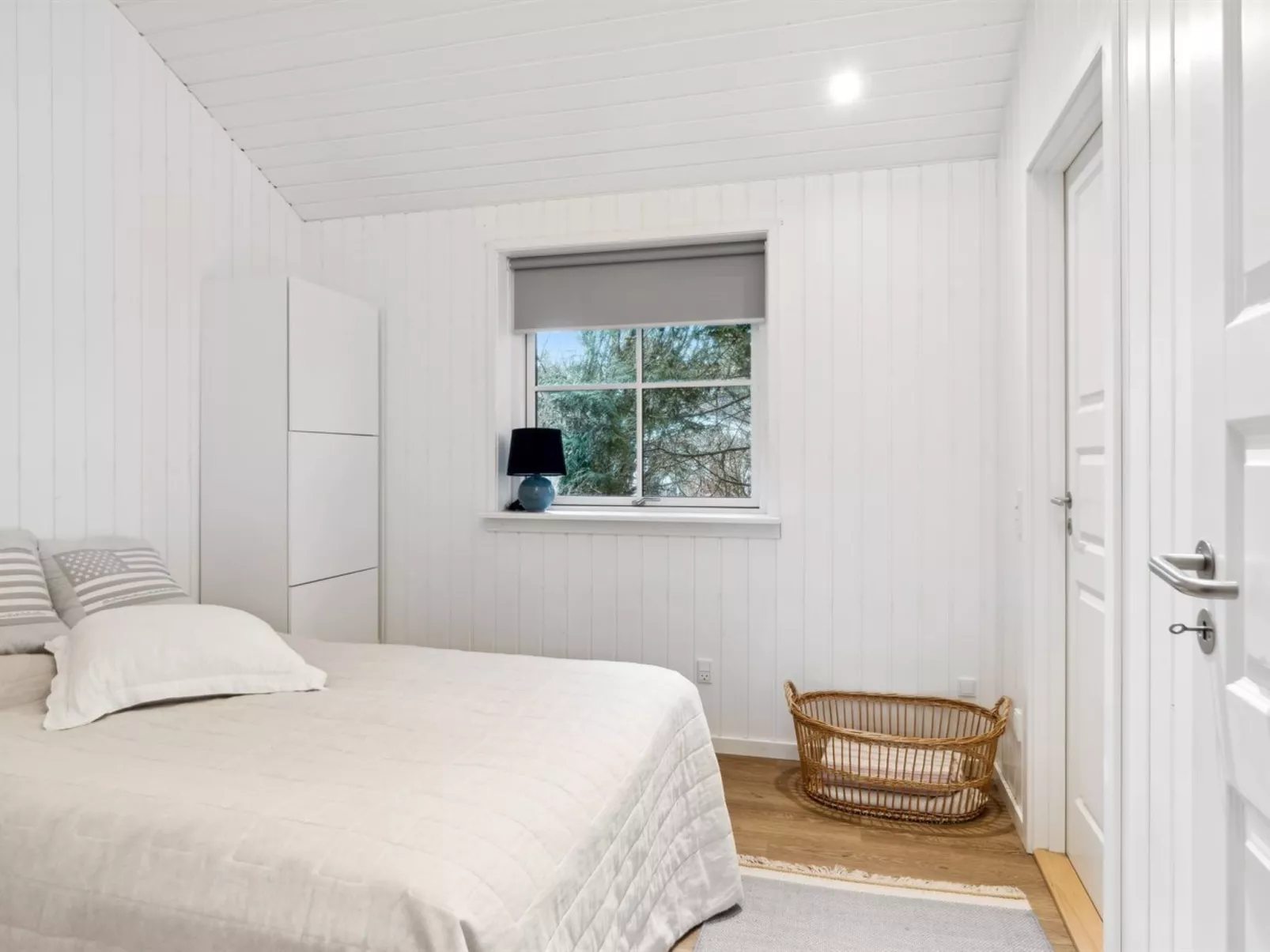 "Loviisa" - 850m from the sea-Binnen