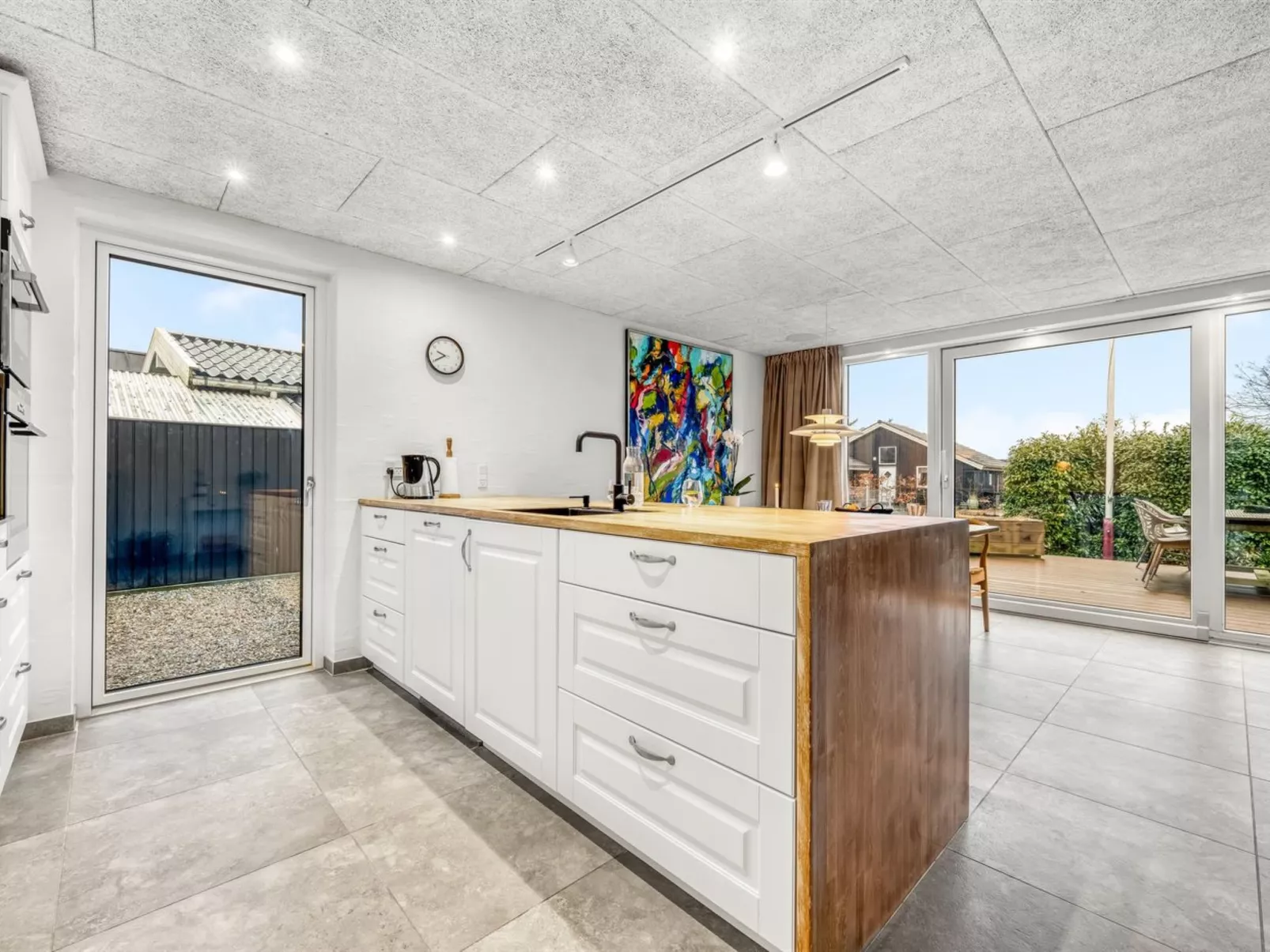 "Elisabetha" - 100m from the sea-Binnen