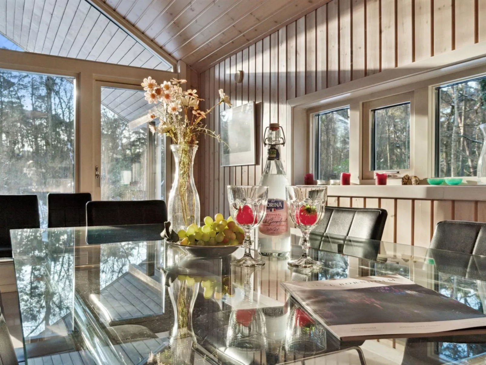 "Ellynor" - 600m from the sea-Binnen