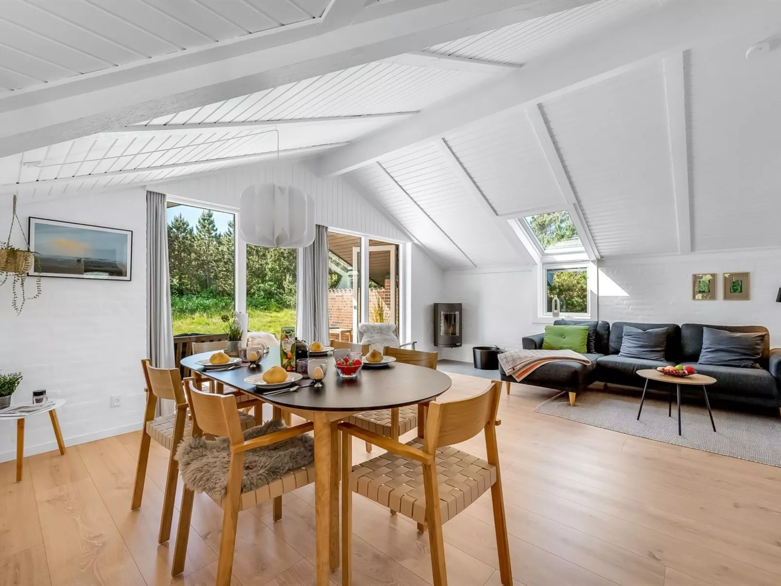 "Tilda" - 900m from the sea-Binnen