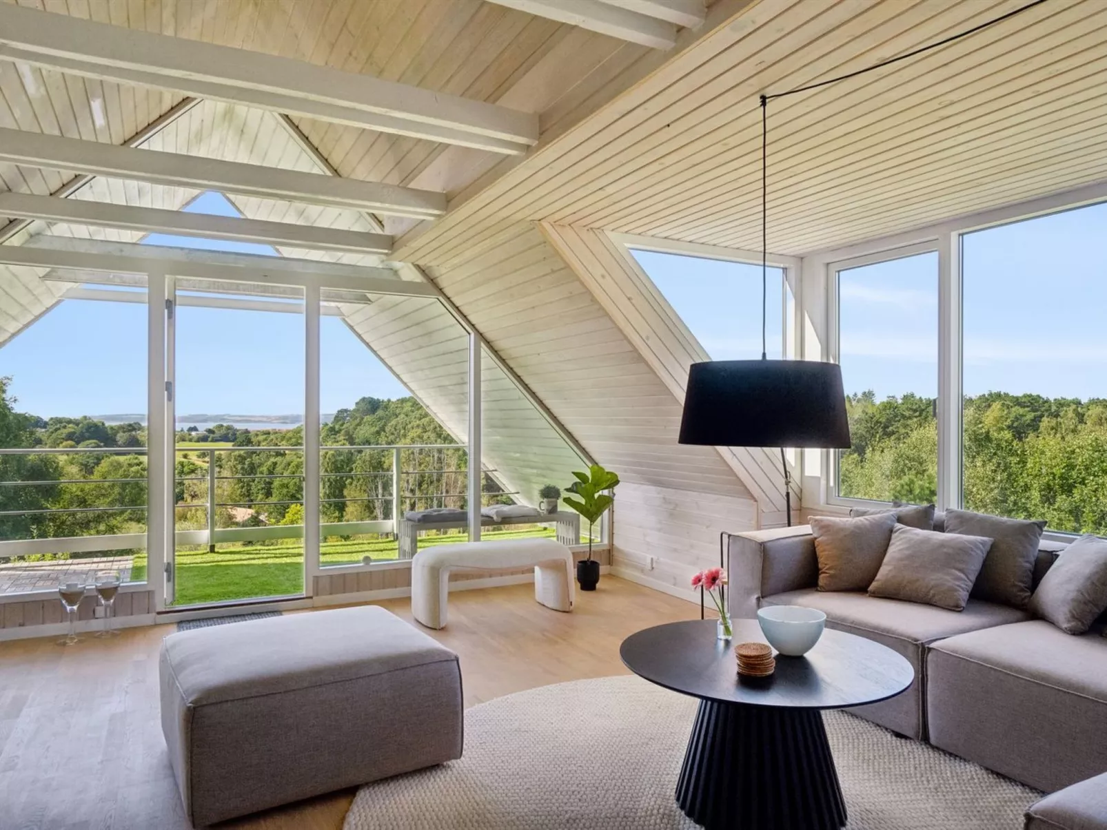 "Asta" - 1km from the sea-Binnen