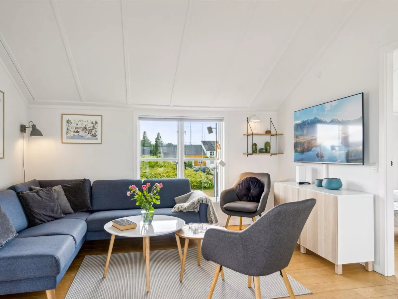 "Sebiorn" - 5m from the sea-Binnen