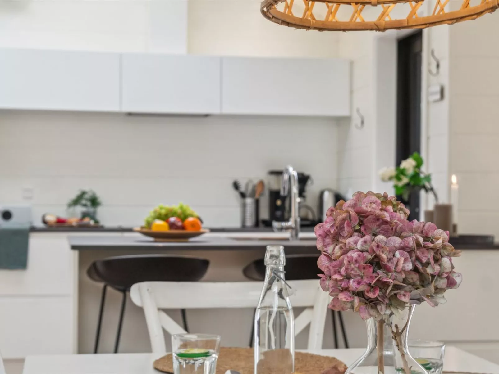 "Ela" - 800m from the sea-Binnen