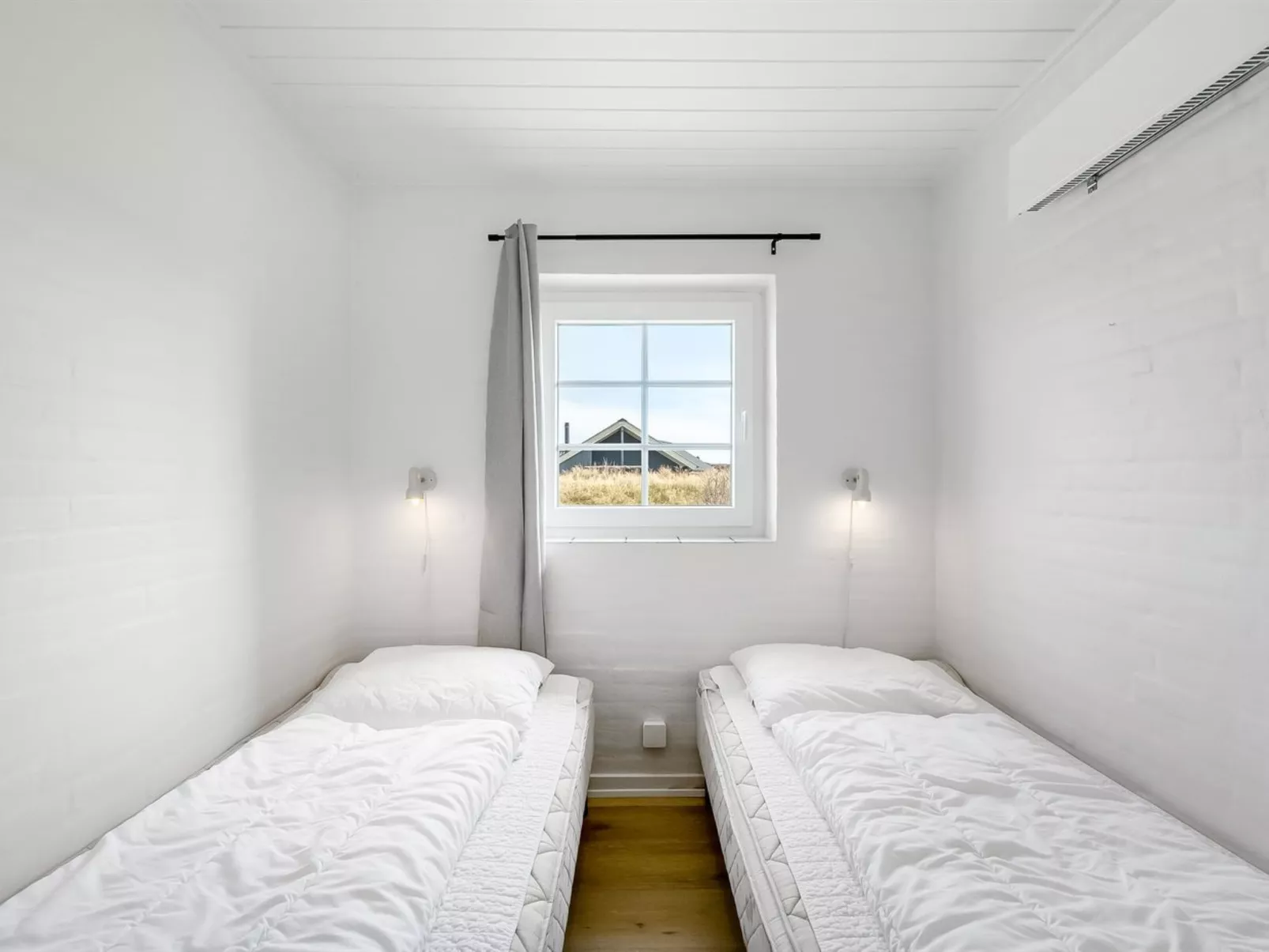 "Milena" - 200m from the sea-Binnen