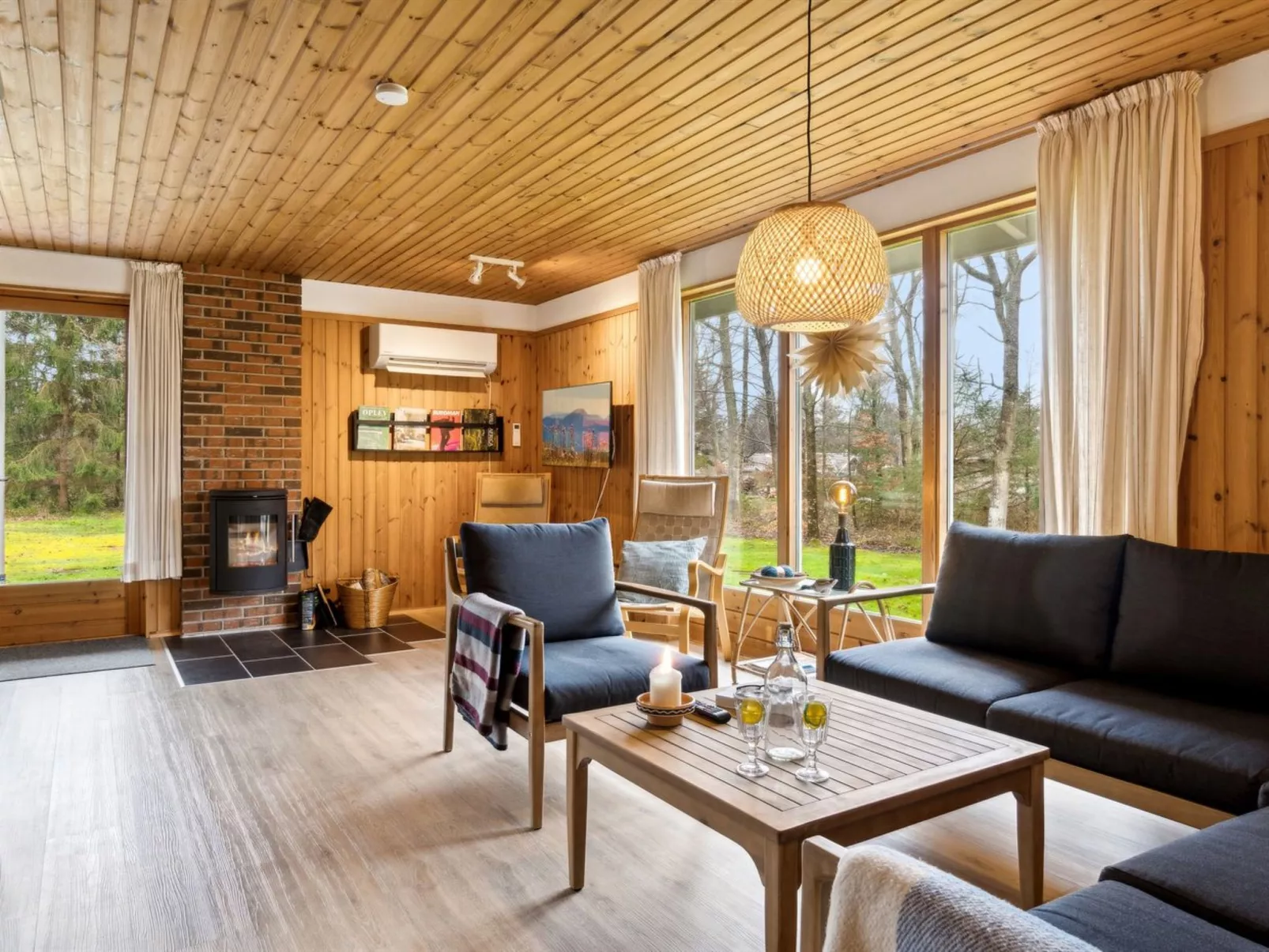 "Sofja" - 175m to the fjord-Binnen