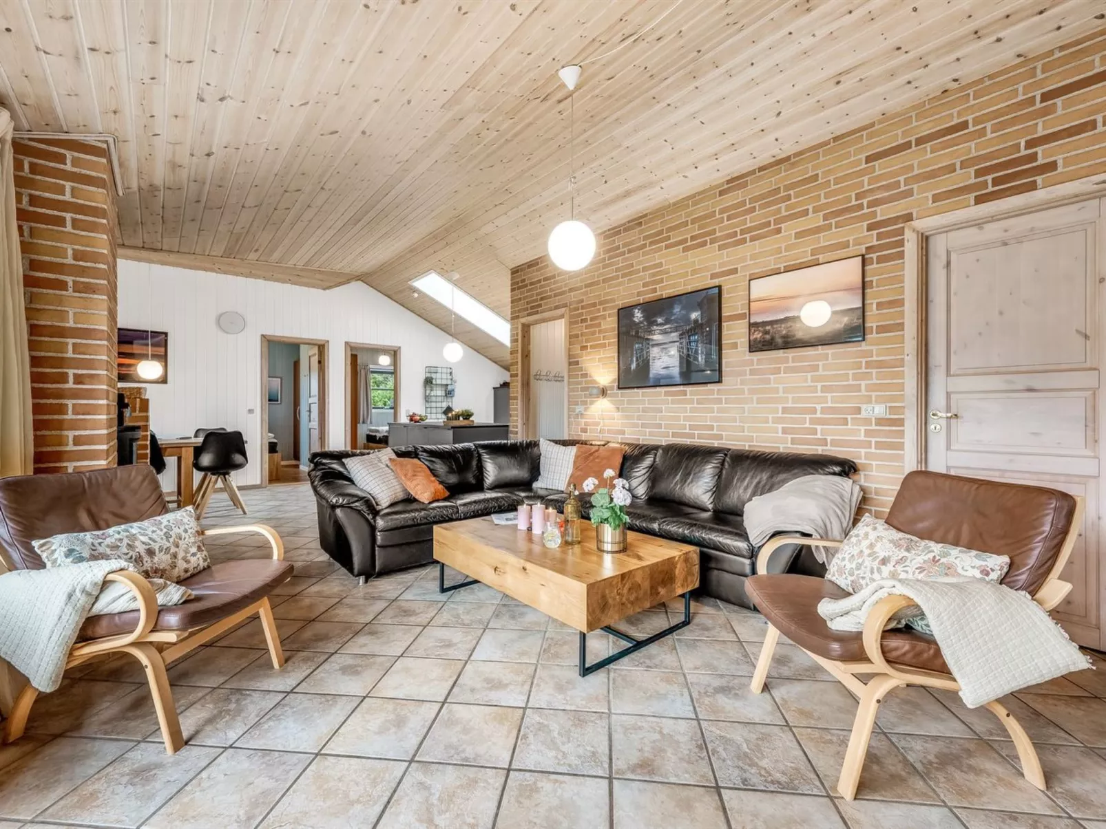 "Mico" - 500m from the sea-Binnen