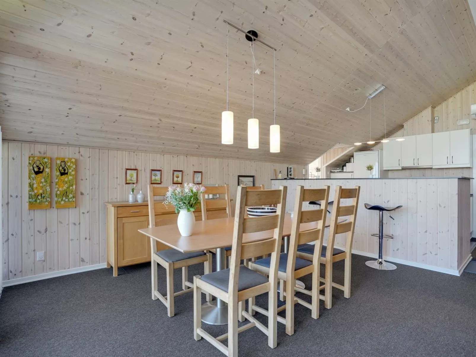 "Saila" - 500m to the fjord-Binnen