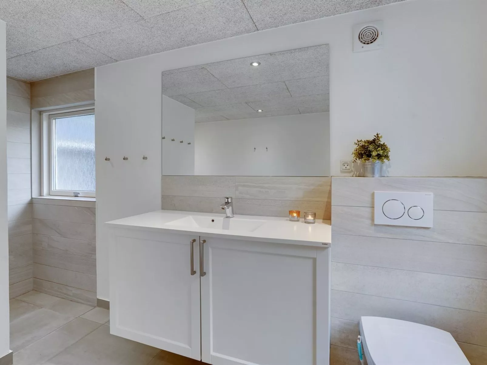 "Solgunn" - 900m from the sea-Binnen