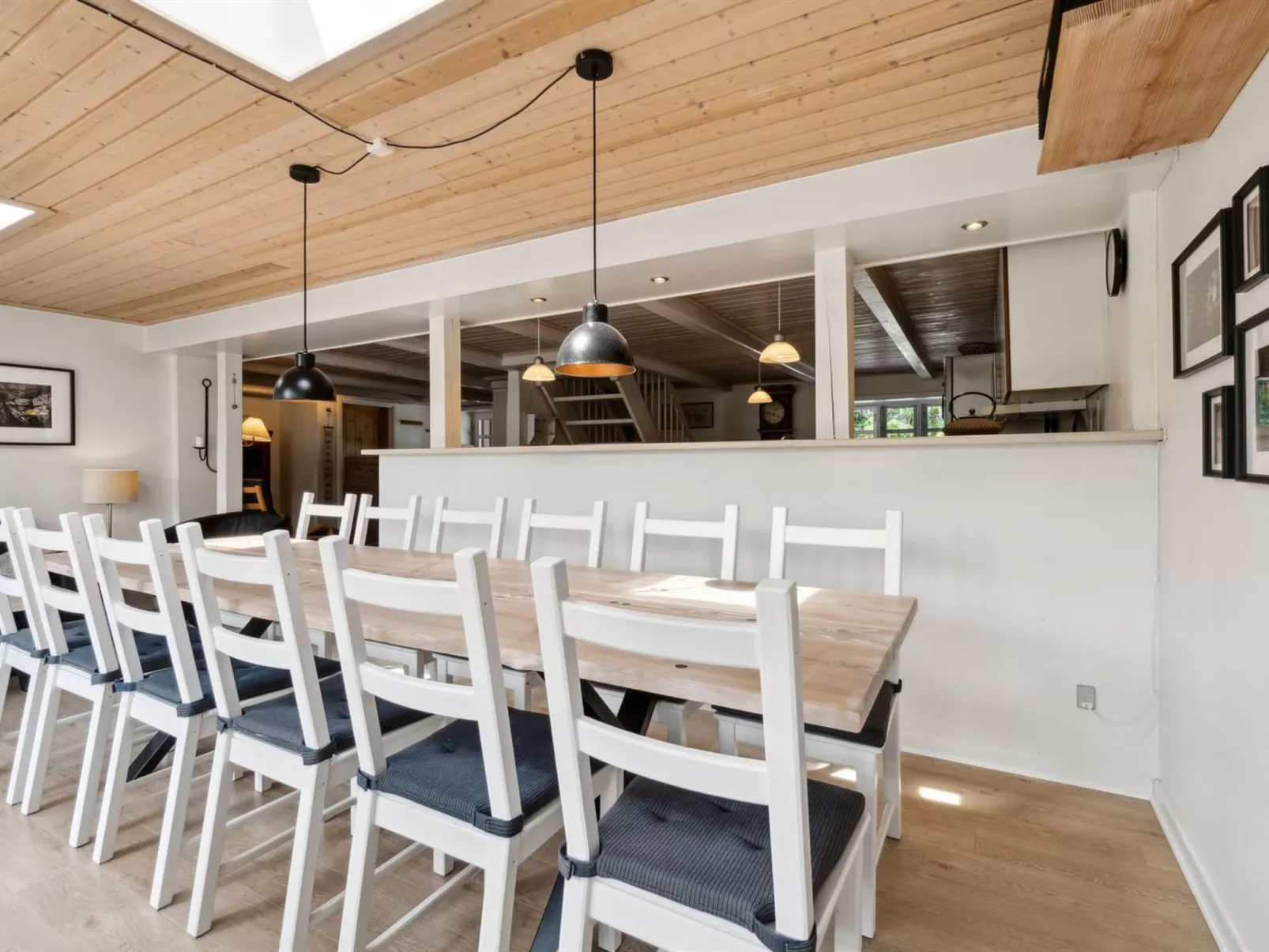 "Ieva" - 3.9km from the sea-Binnen