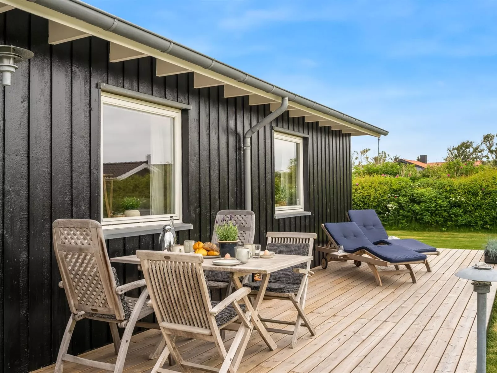 "Gedda" -  from the sea-Buiten