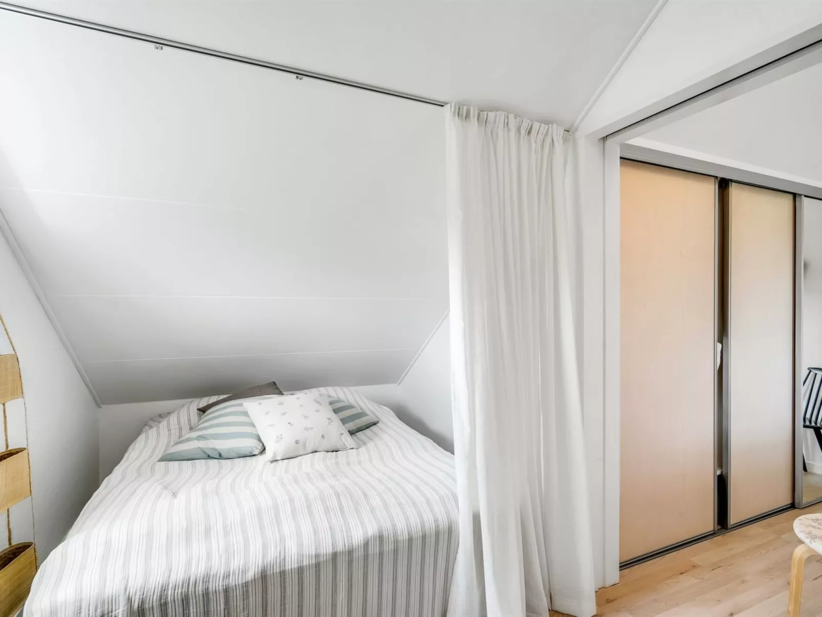 "Jelke" - 1km from the sea-Binnen