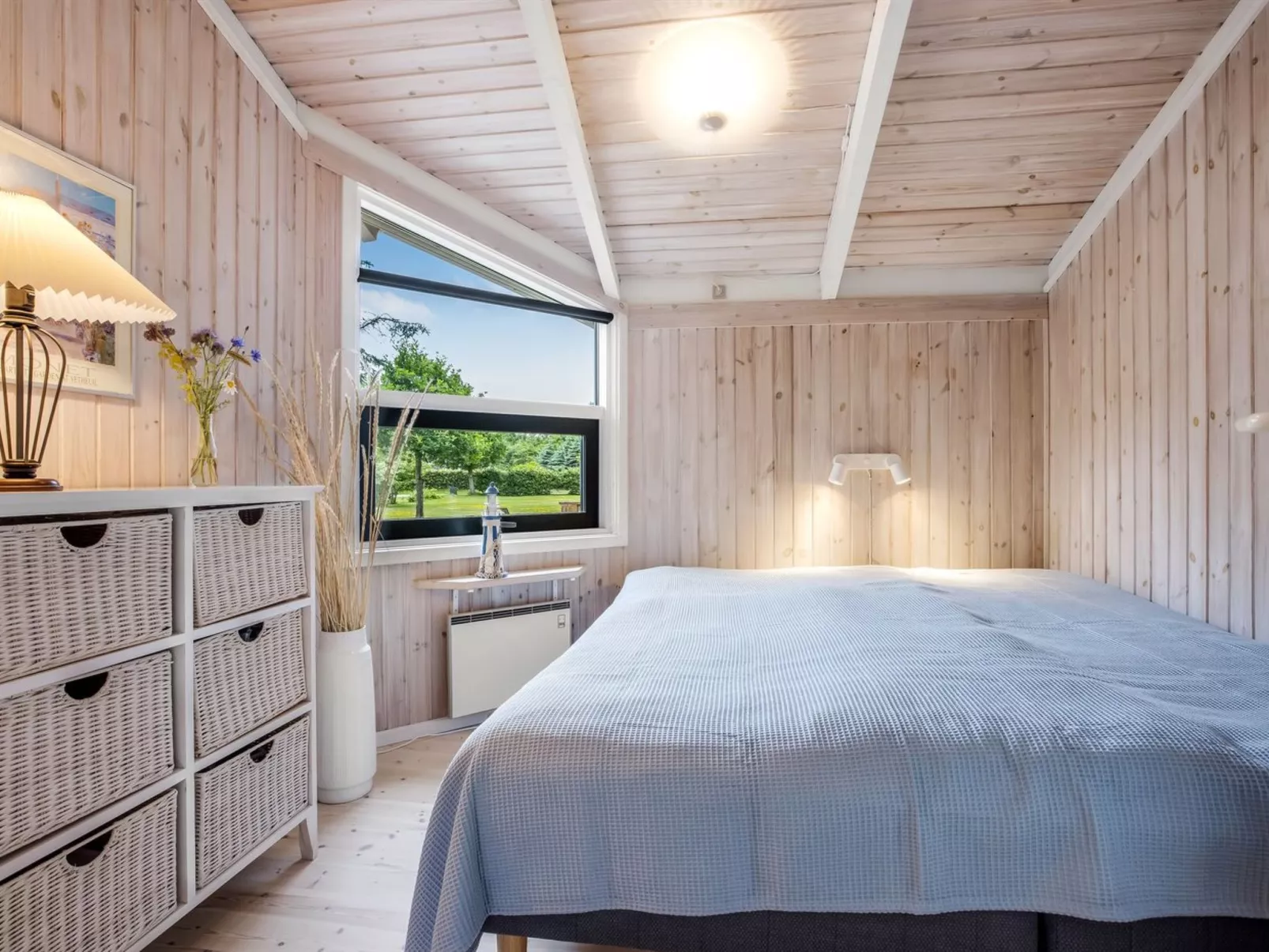 "Ingwin" -  from the sea-Binnen